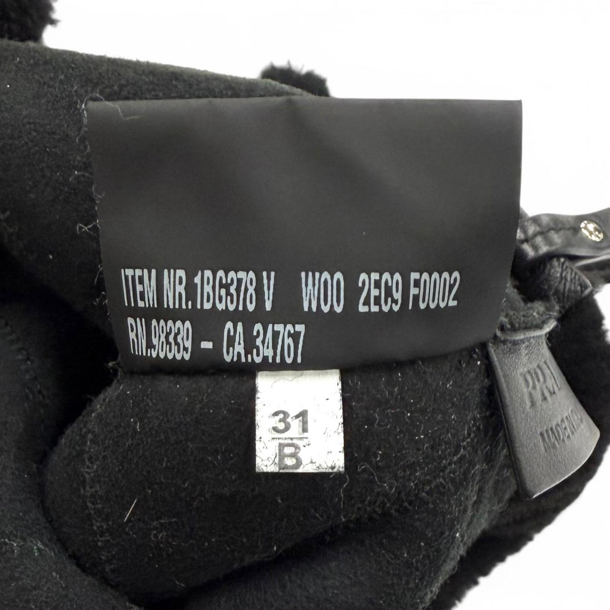 Prada Black Leather Pouch Shoulder Bag (Pre-Owned)
