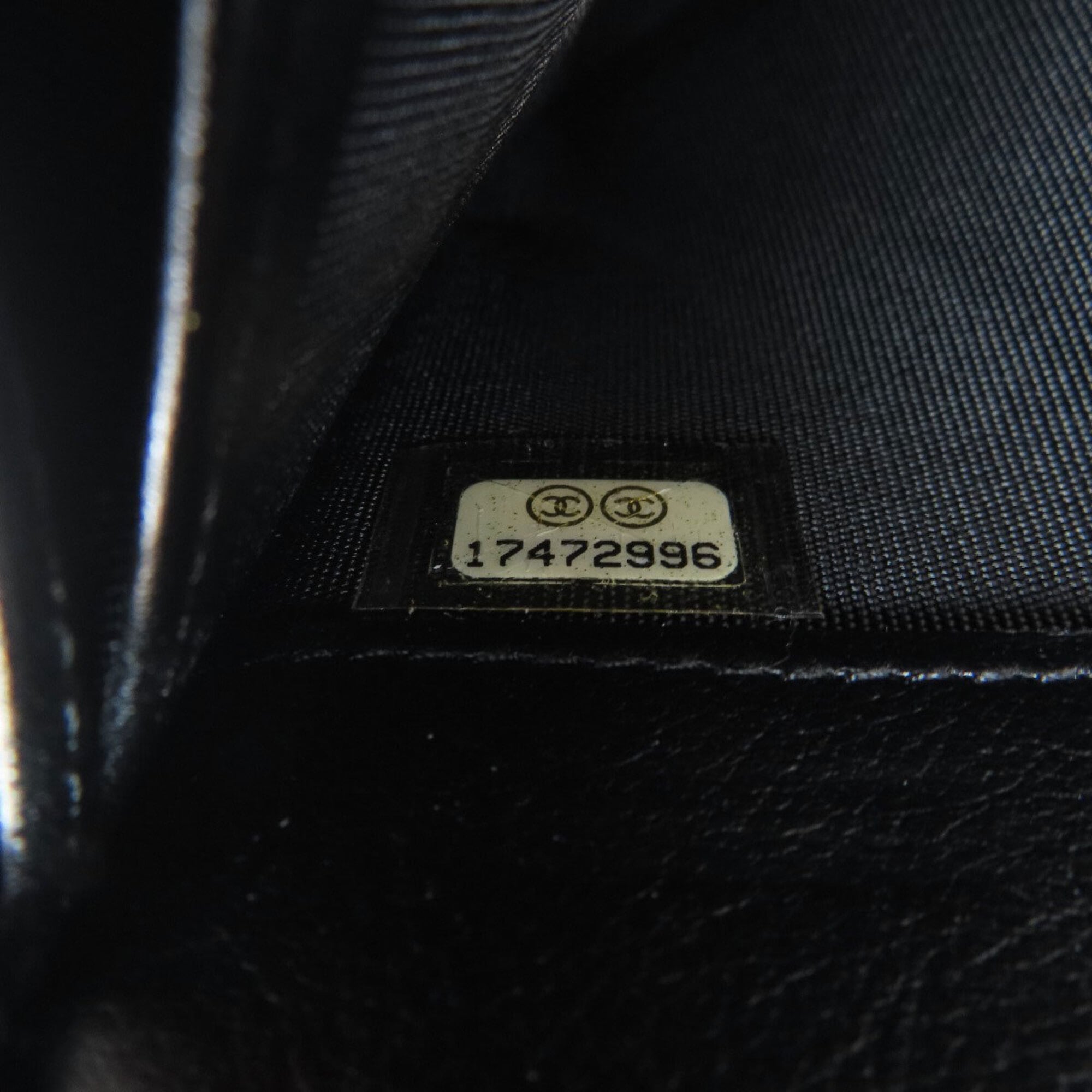 Chanel Black Leather Long Wallet (Bi-Fold) (Pre-Owned)