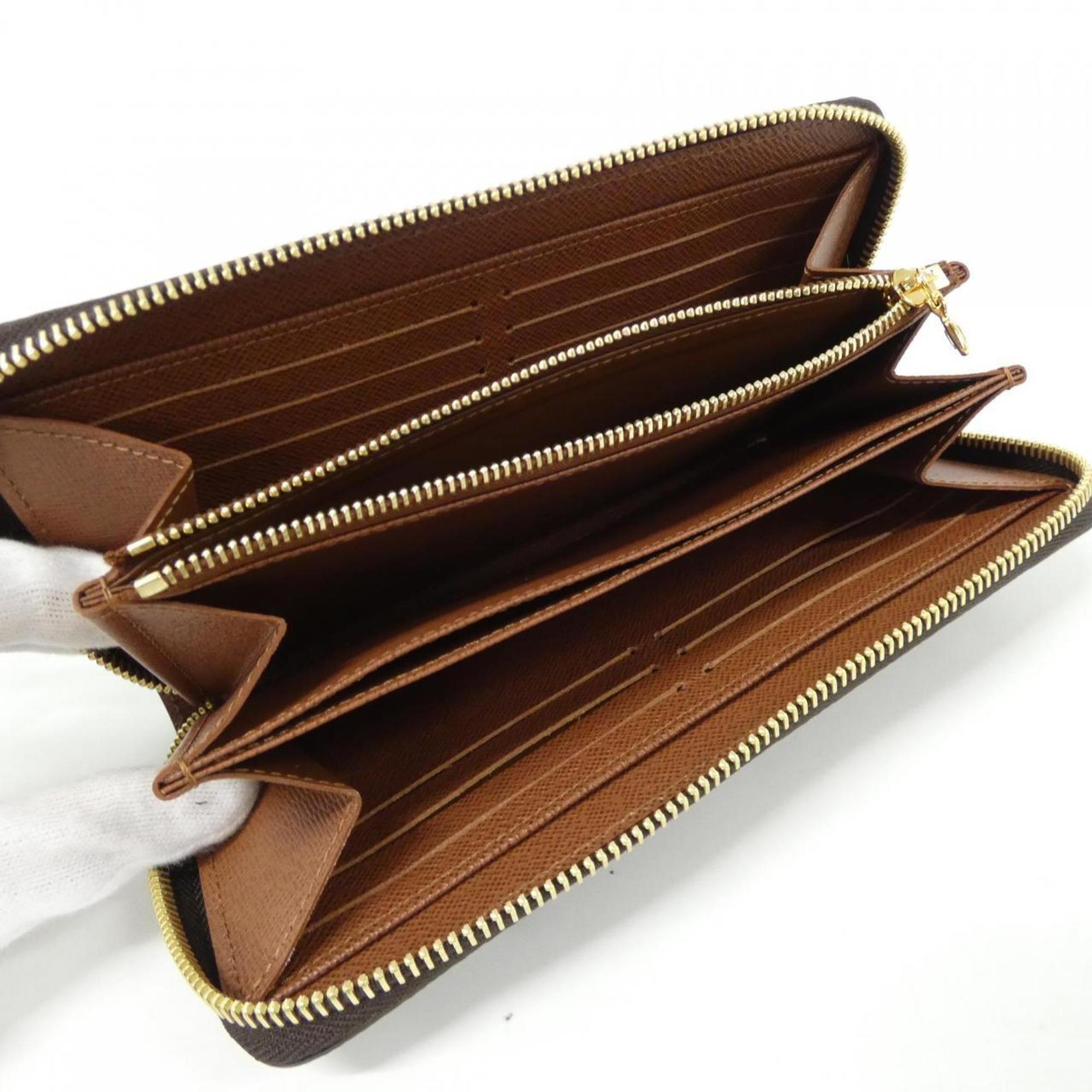 Louis Vuitton Marron Coated Canvas (Pre-Owned)