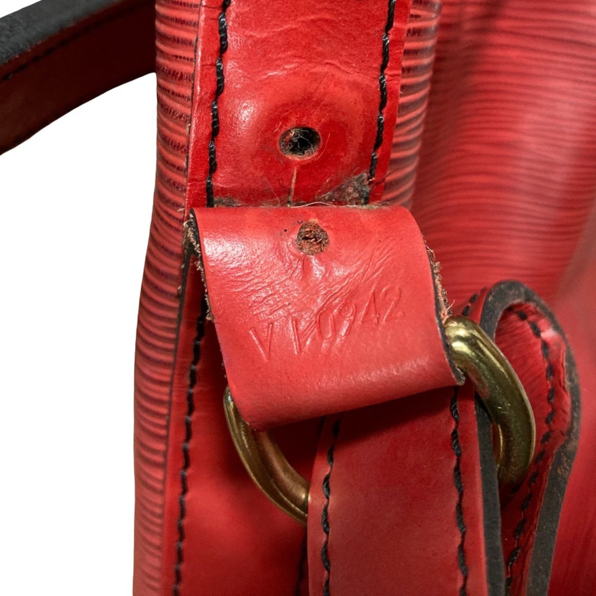 Louis Vuitton Castilian Red Epi Leather Shoulder Bag (Pre-Owned)