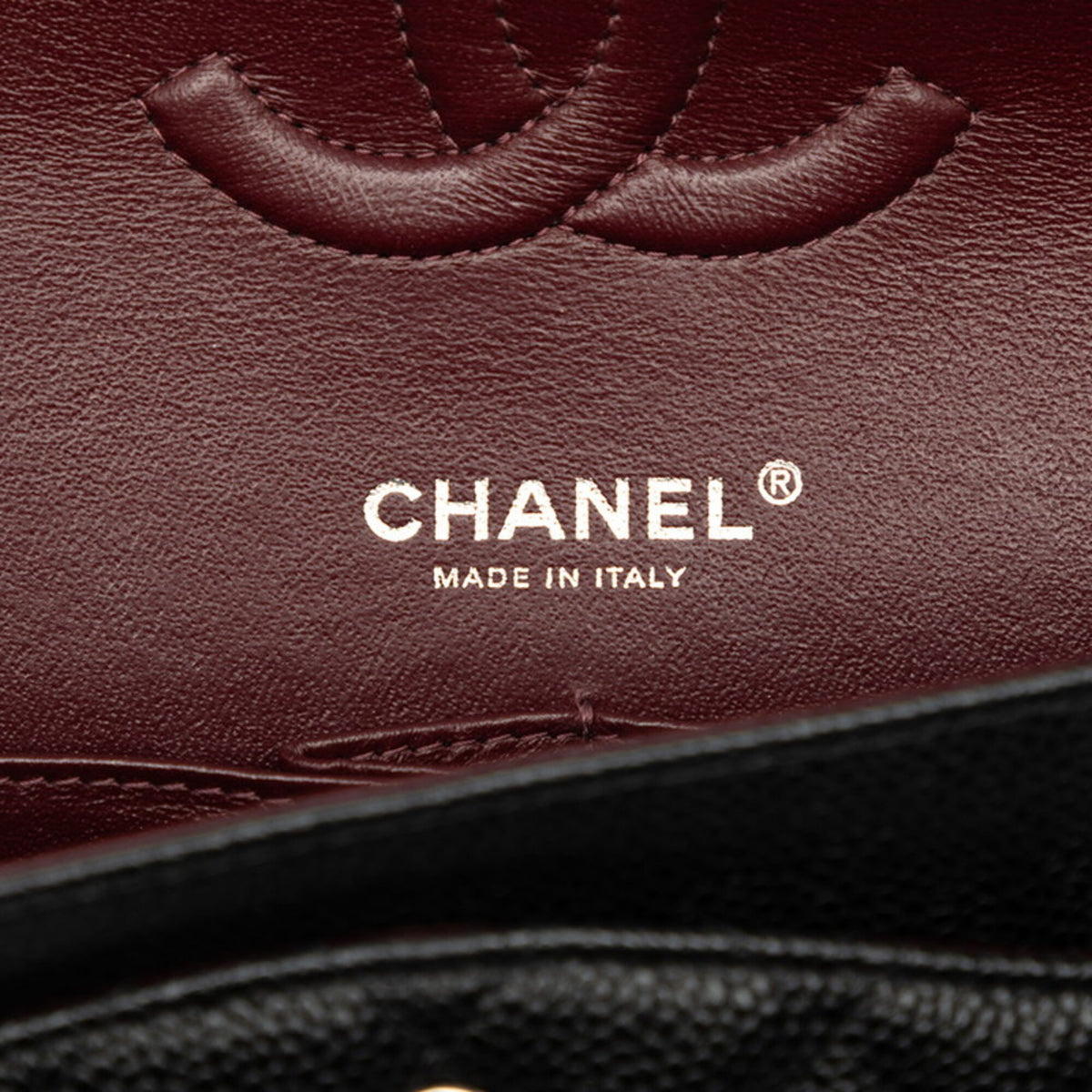 Chanel Black Grained Calfskin Shoulder Bag (Pre-Owned)