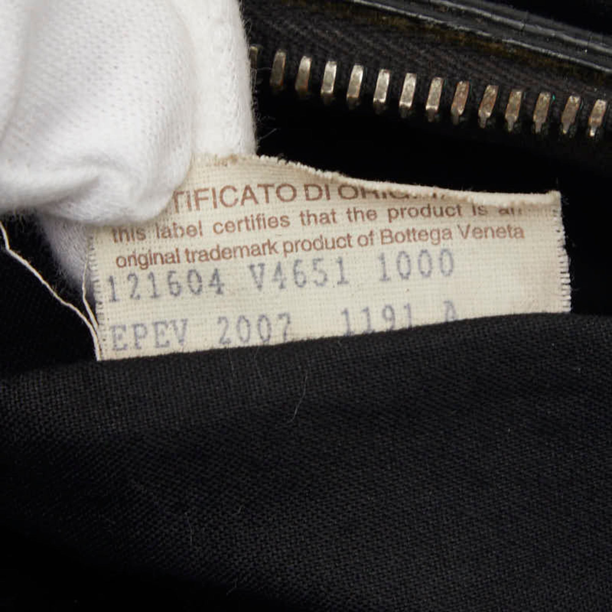 Bottega Veneta Black Leather Sling Bag (Pre-Owned)