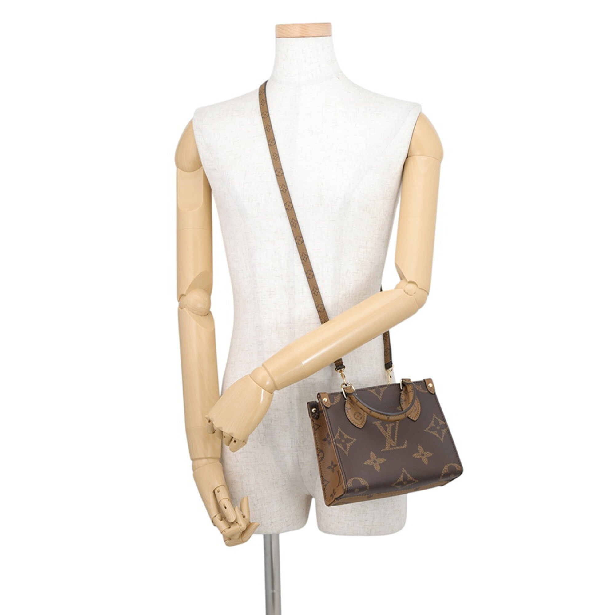 Louis Vuitton Monogram Reverse Red Color Monogram Reverse Handbag Shoulder Bag (Pre-Owned)
