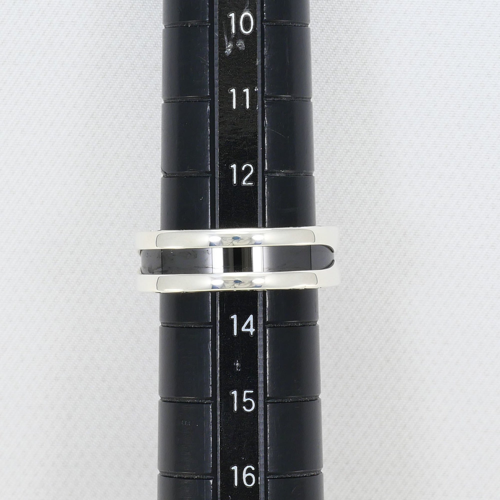 Bvlgari Silver Black Ceramic Silver 925 Band Ring (Pre-Owned)