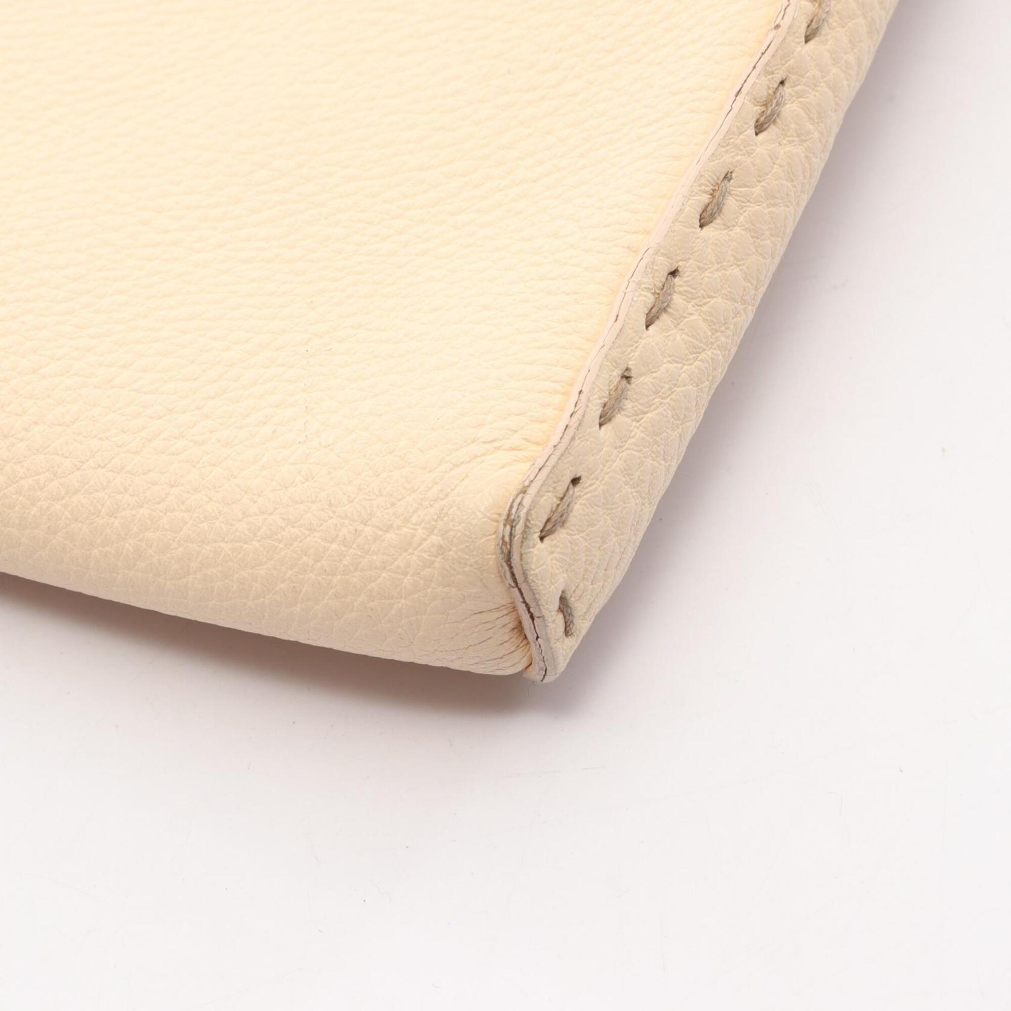 Fendi Selleria Ivory Leather Handbag Shoulder Bag (Pre-Owned)