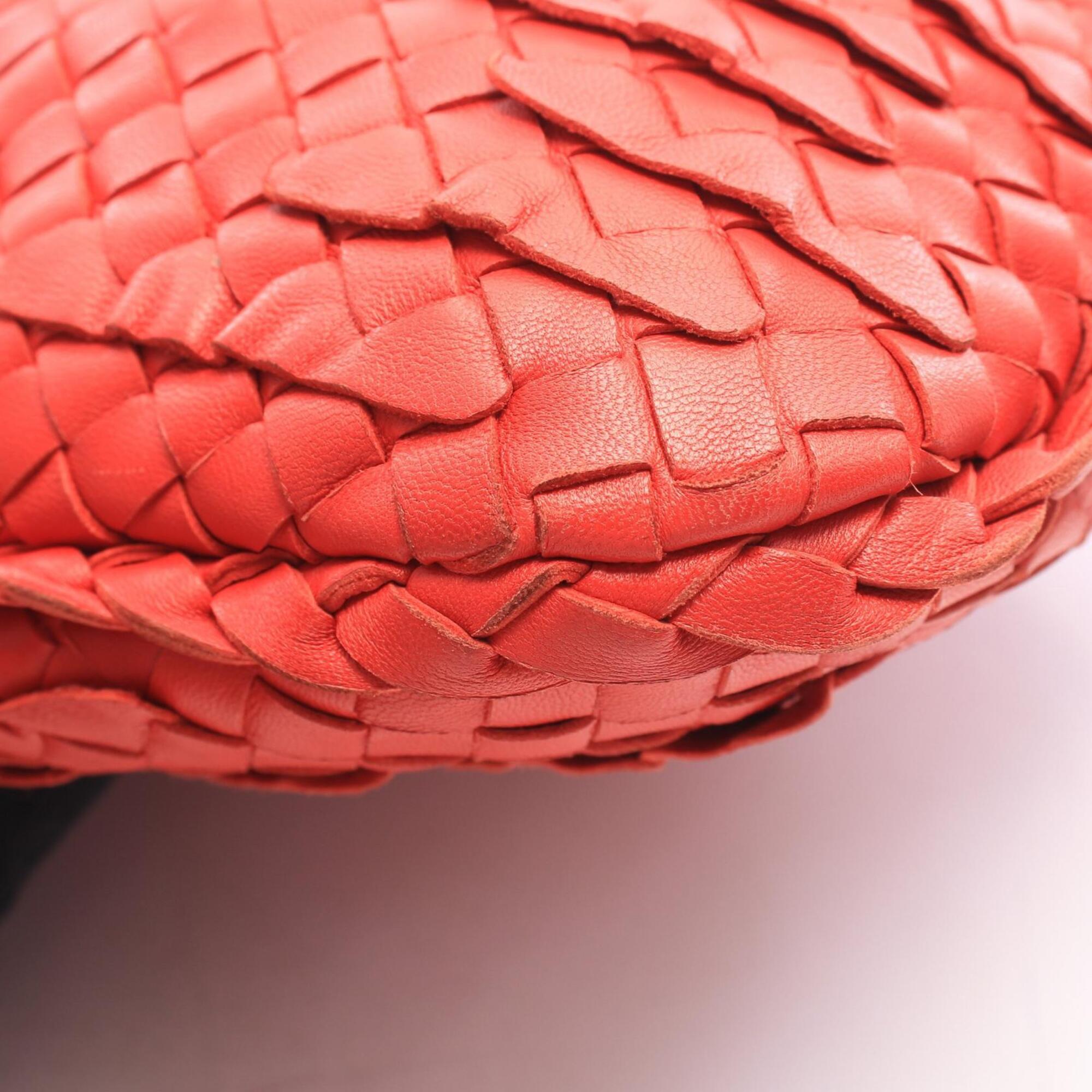 Bottega Veneta Red Color Leather Handbag Shoulder Bag (Pre-Owned)