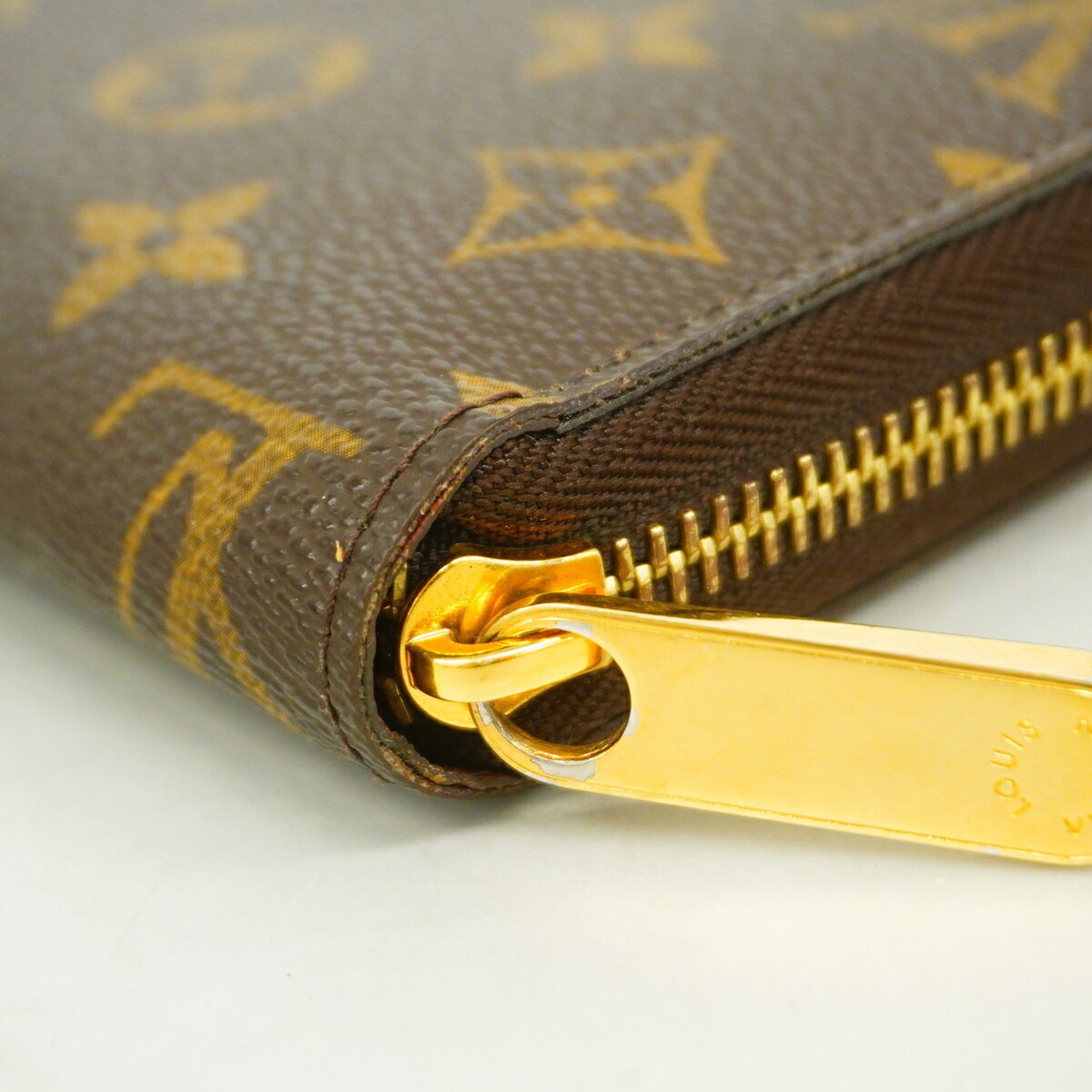 Louis Vuitton Brown Long Wallet (Bi-Fold) (Pre-Owned)