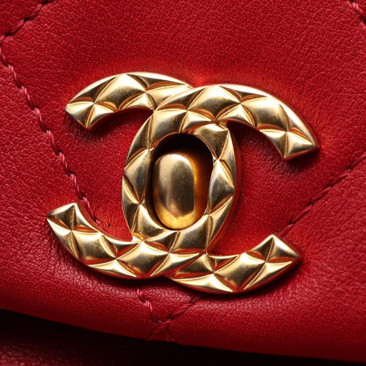 Chanel Red Color Leather Backpack Handbag (Pre-Owned)