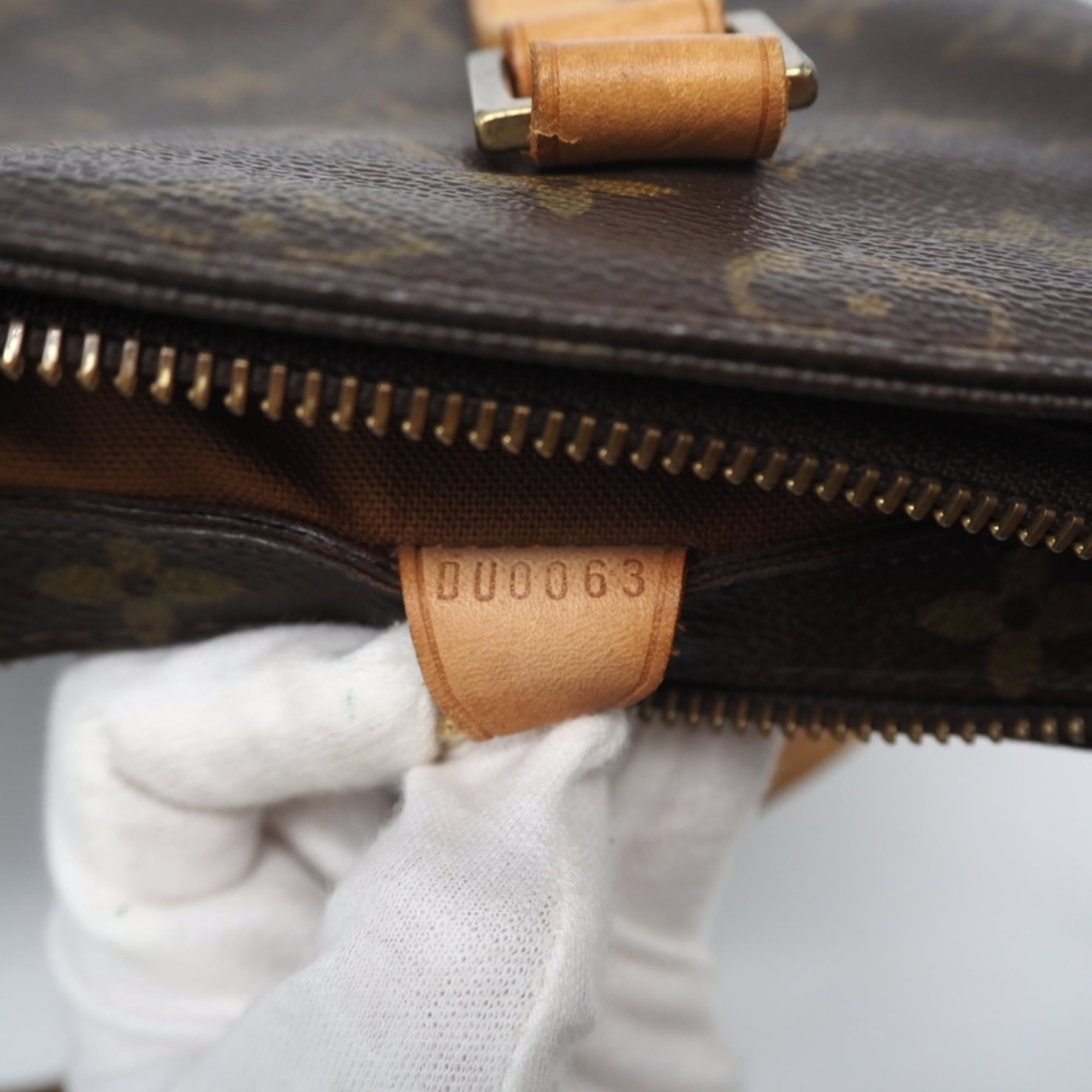 Louis Vuitton Brown Coated Canvas Leather Handbag (Pre-Owned)