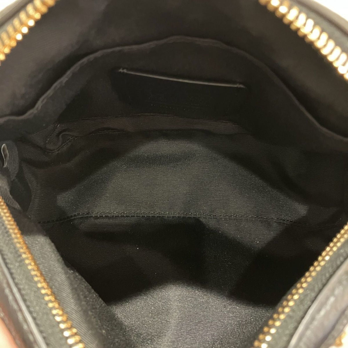 Coach Black Leather Shoulder Bag (Pre-Owned)