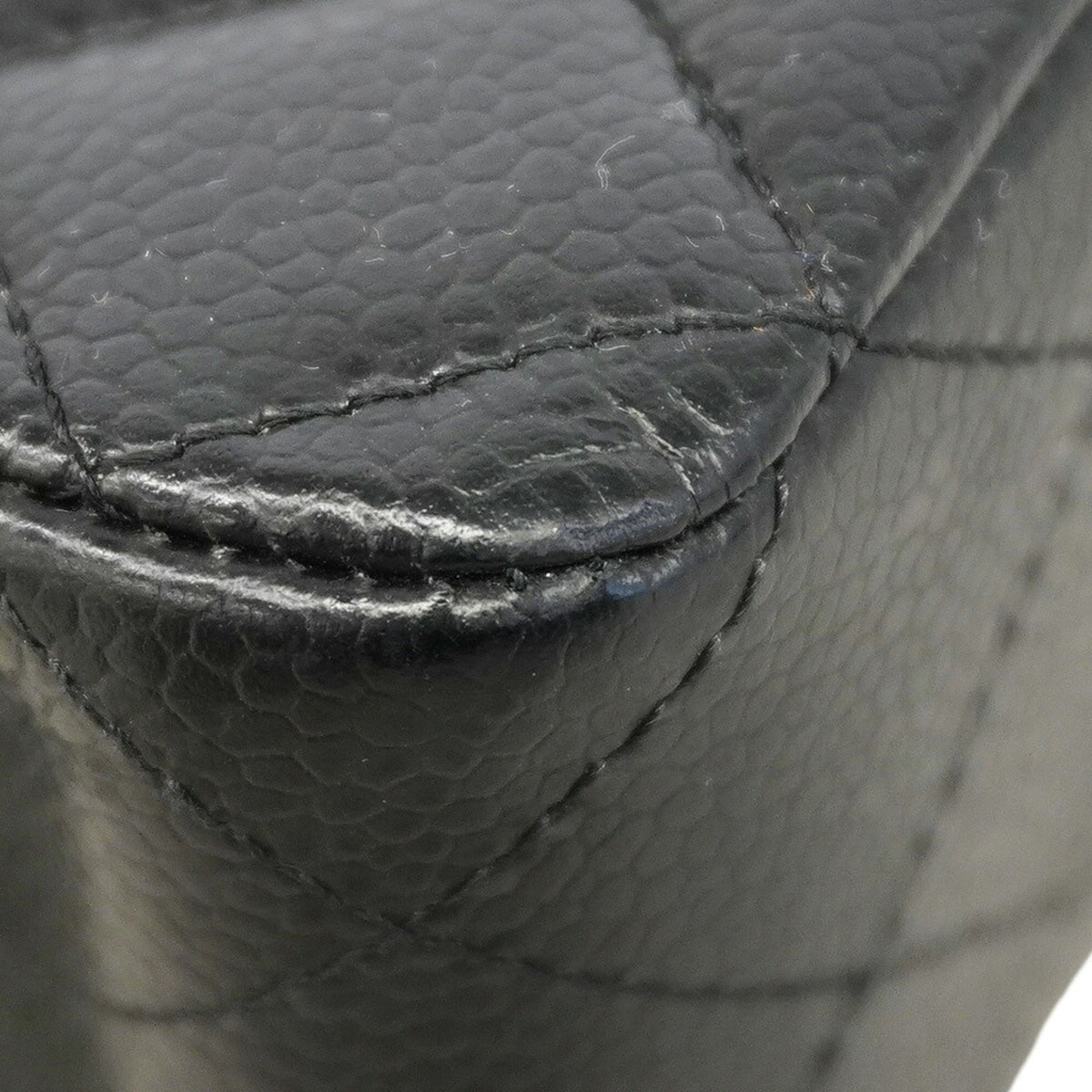 Chanel Black Grained Calfskin Shoulder Bag (Pre-Owned)