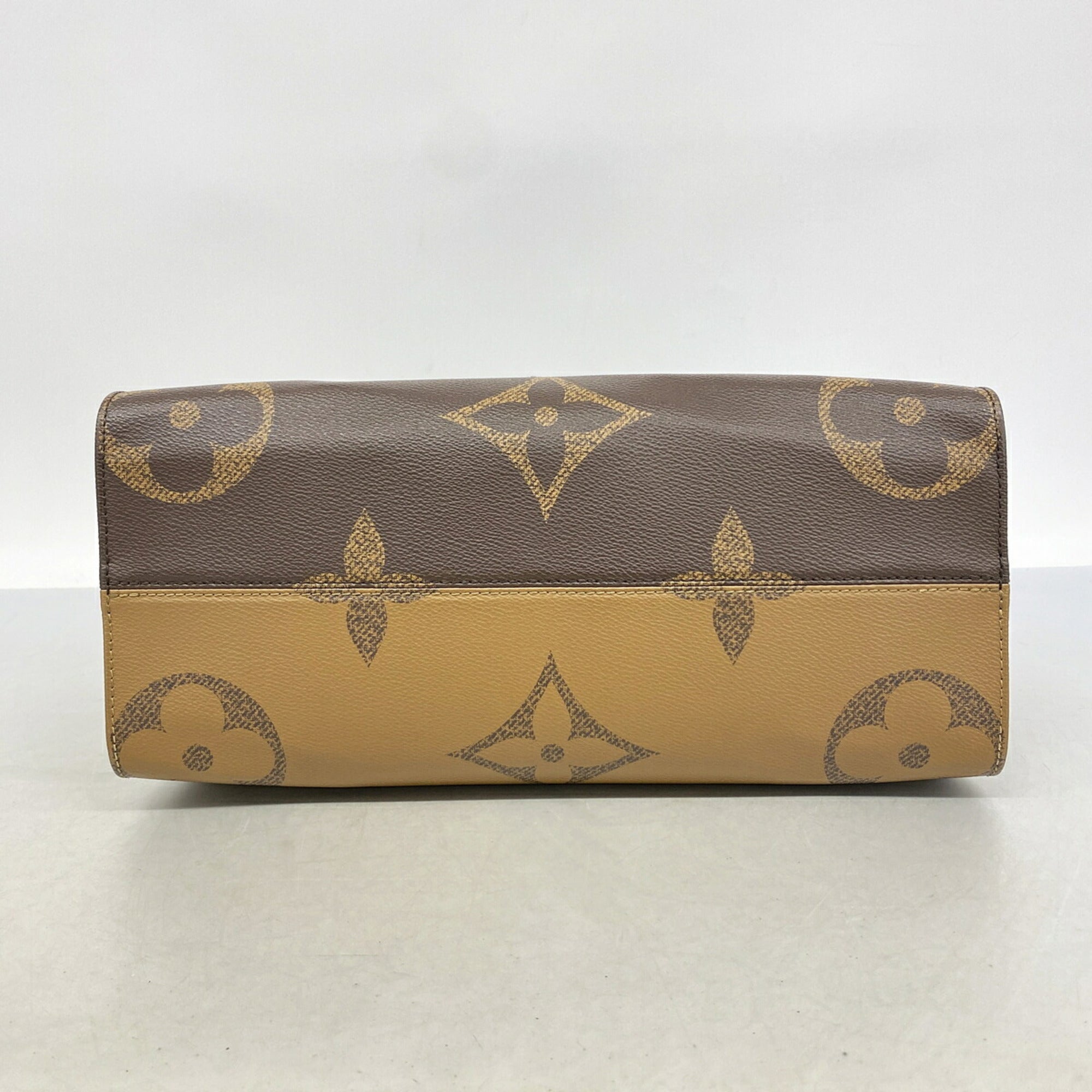Louis Vuitton Brown Tote Bag (Pre-Owned)