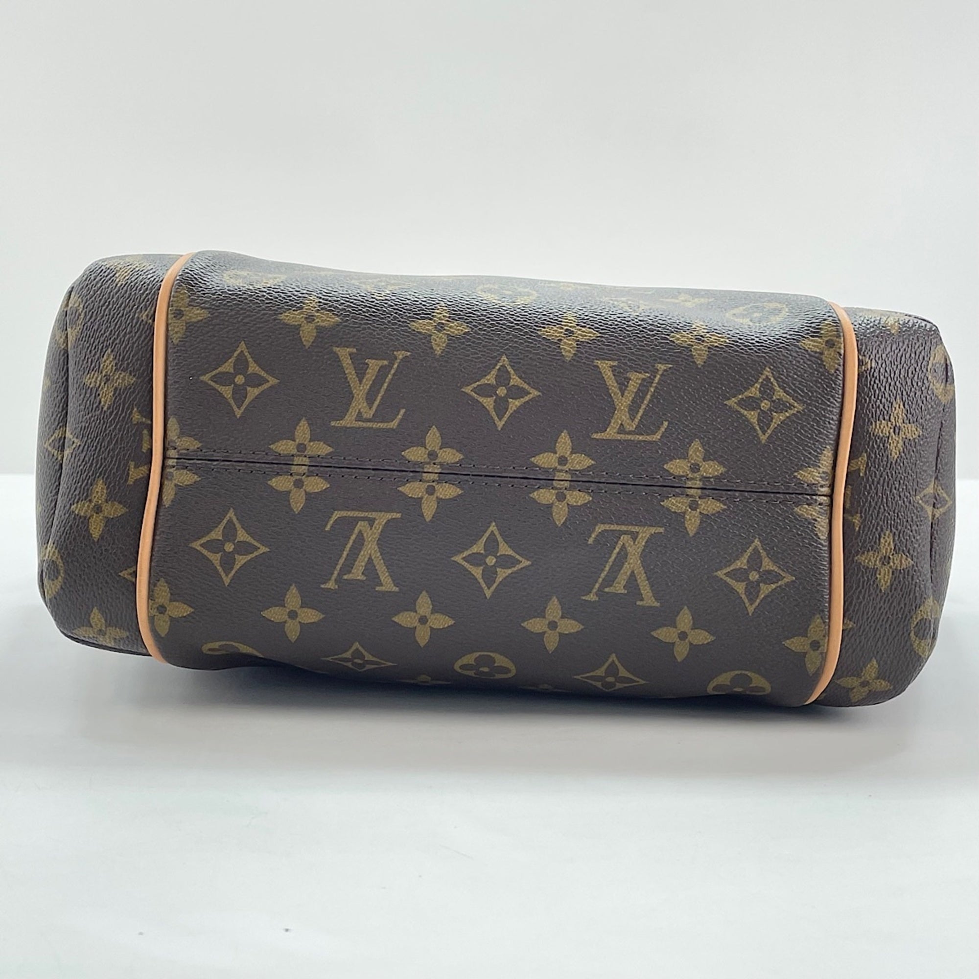 Louis Vuitton Brown Tote Bag (Pre-Owned)
