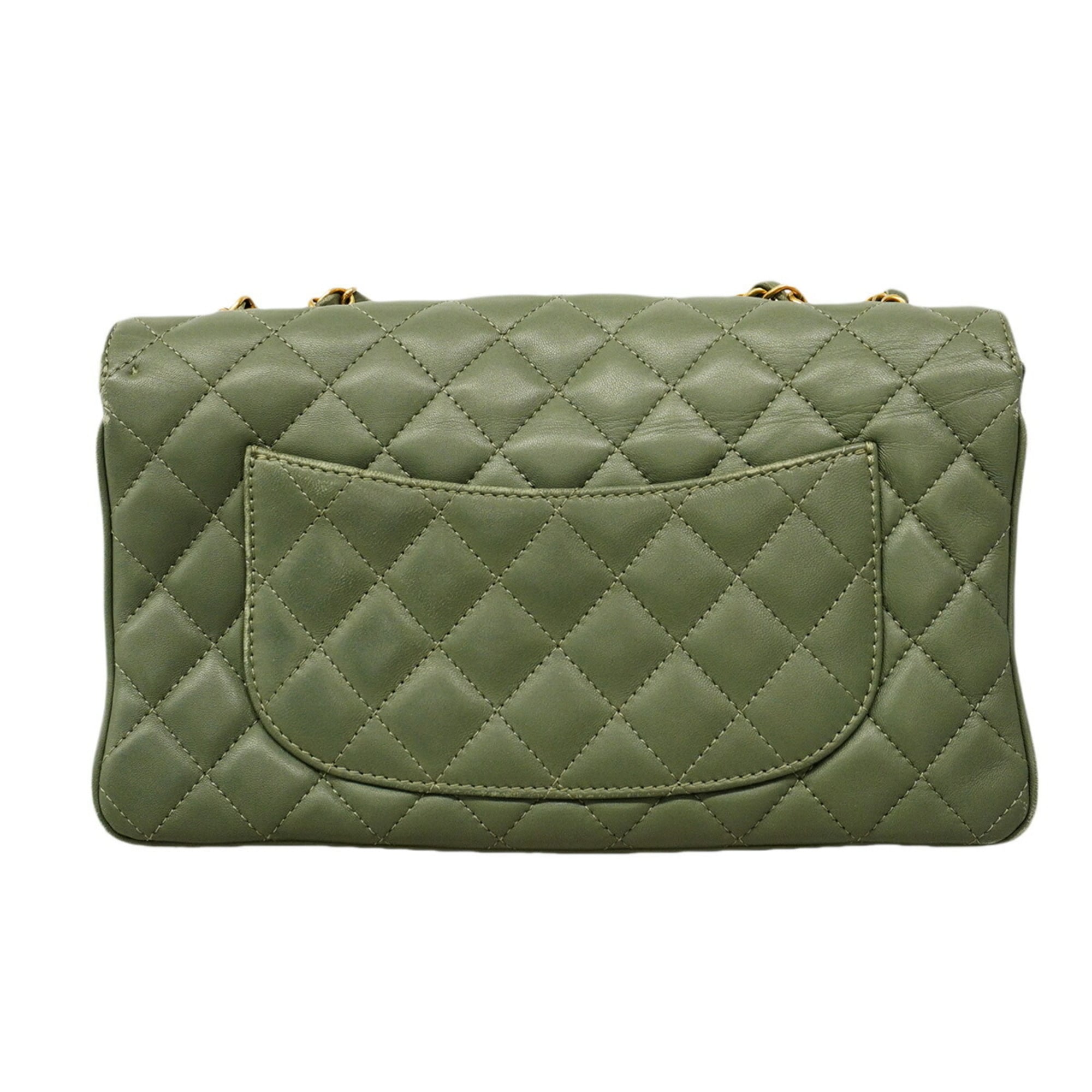 Chanel Green Leather Shoulder Bag (Pre-Owned)