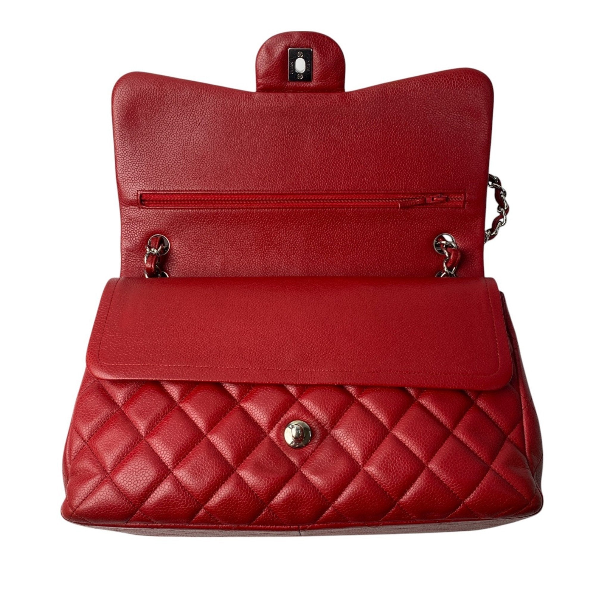 Chanel Matelasse Red Color Grained Calfskin Shoulder Bag (Pre-Owned)