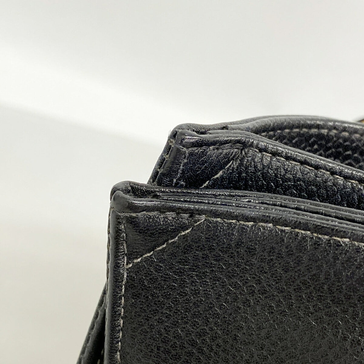 Chanel Black Grained Calfskin Tote Bag (Pre-Owned)