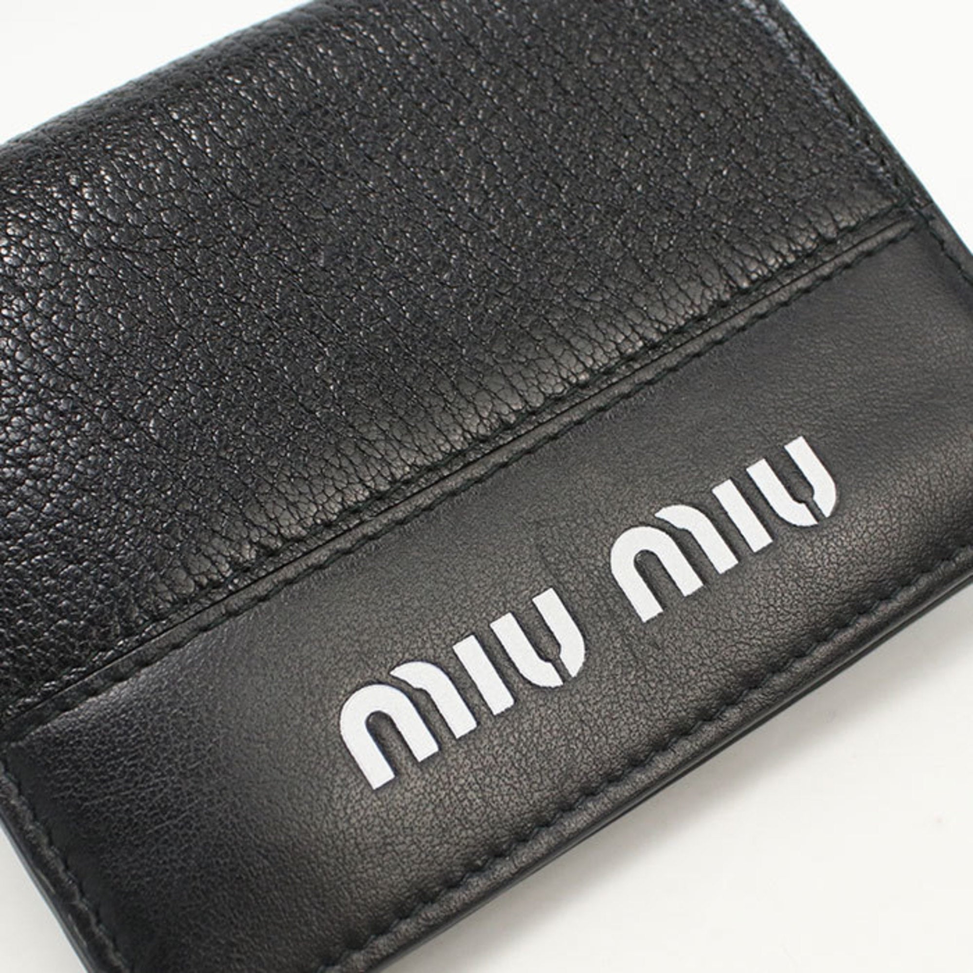 Miu Miu Black Leather Wallet (Bi-Fold) (Pre-Owned)