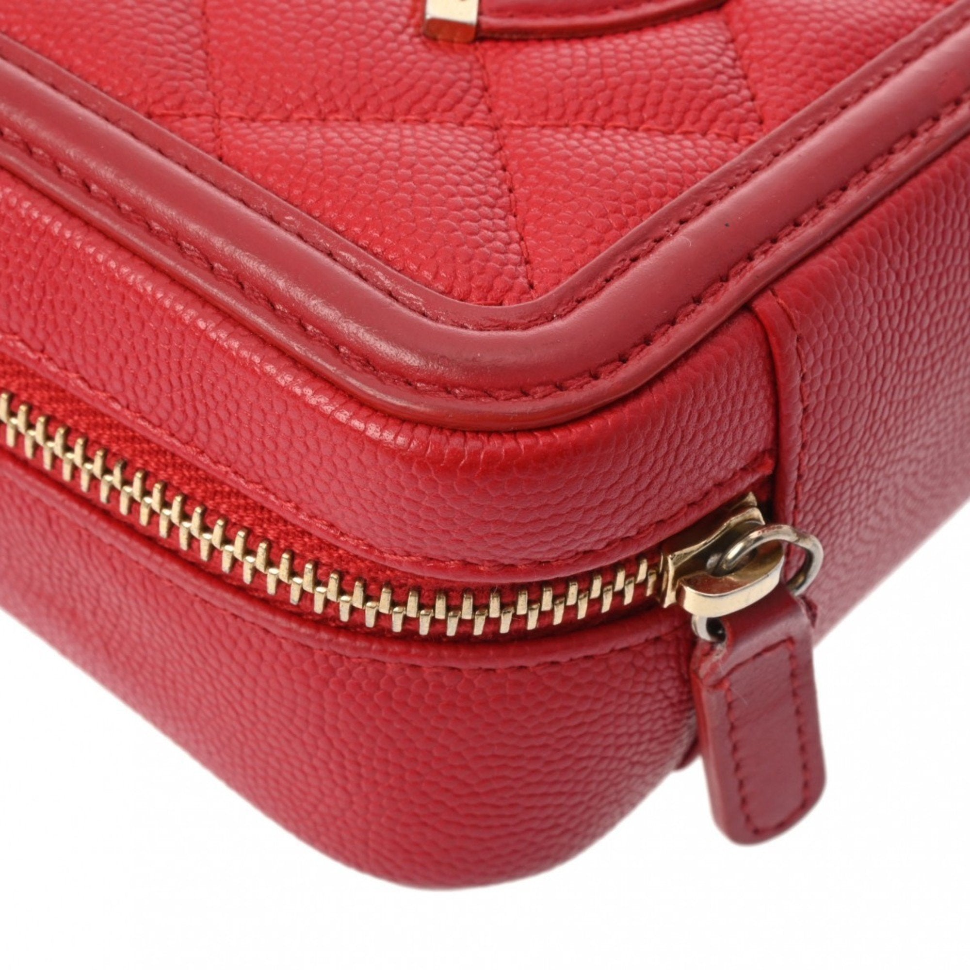 Chanel Caviar Skin Red Color Caviar Leather Shoulder Bag (Pre-Owned)