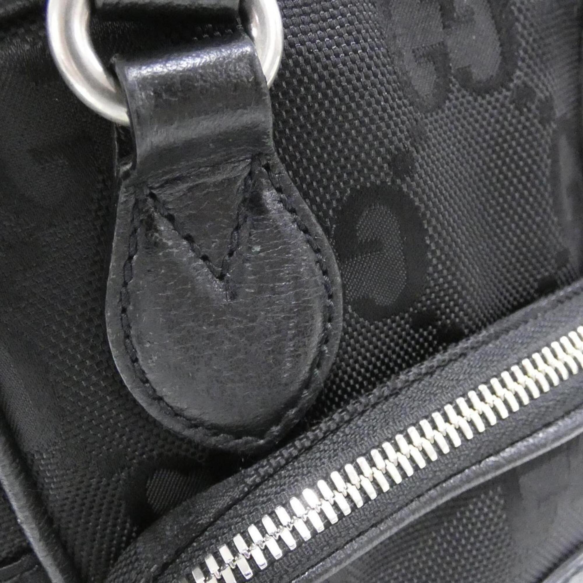 Gucci Black Nylon Leather Shoulder Bag (Pre-Owned)