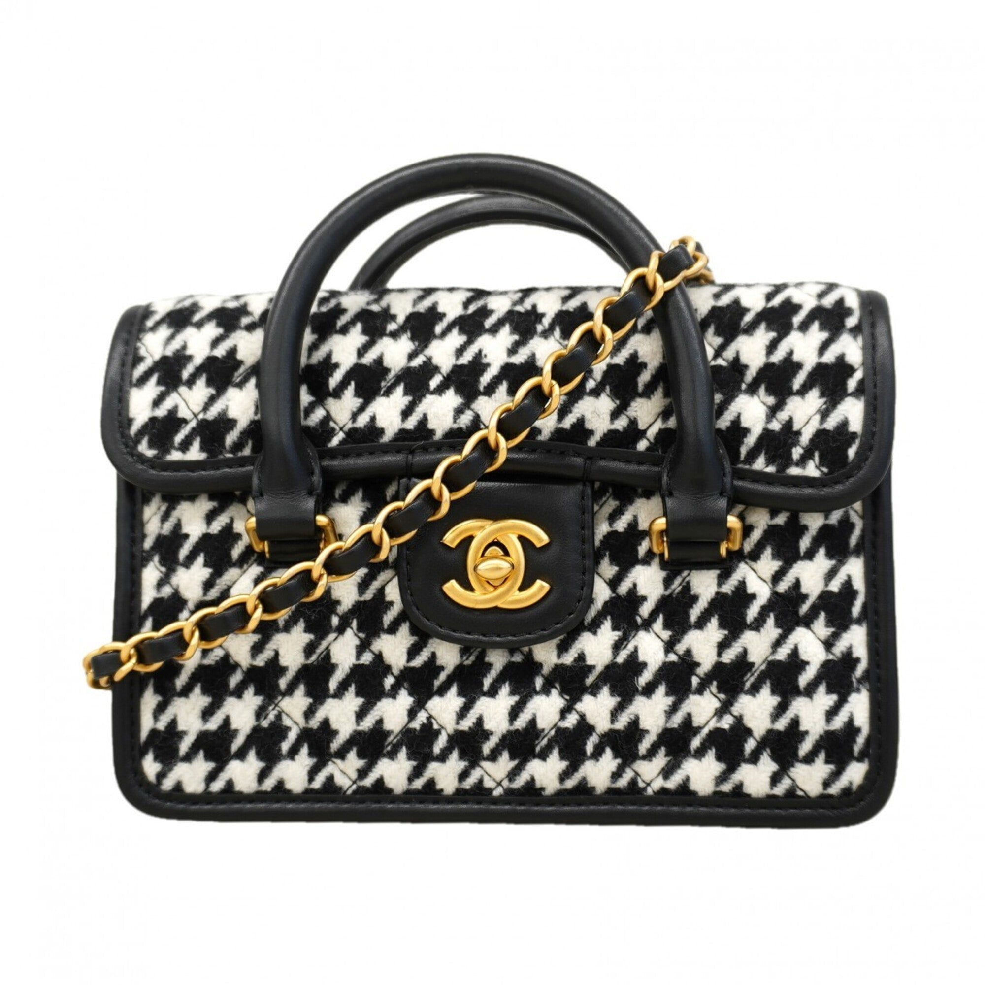 Chanel Black White Wool Handbag (Pre-Owned)