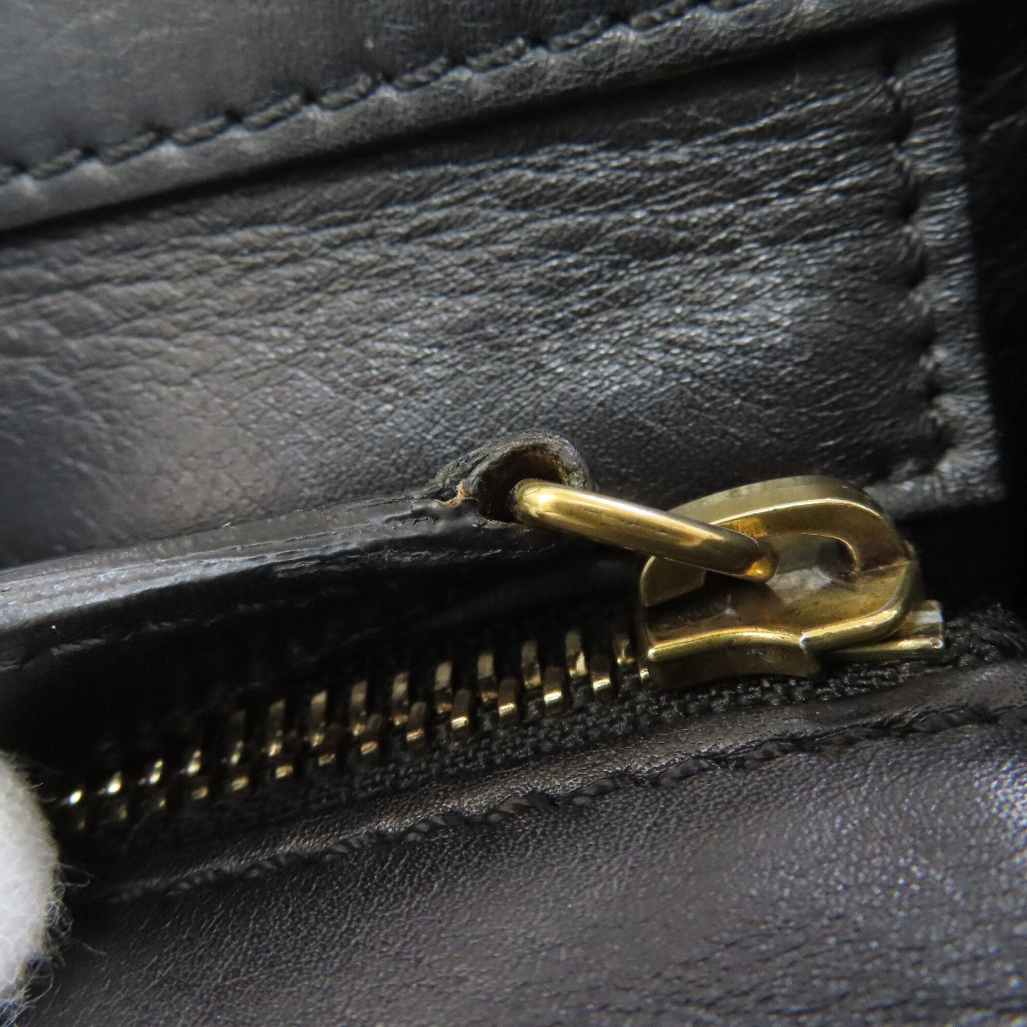 Celine Black Leather Handbag (Pre-Owned)