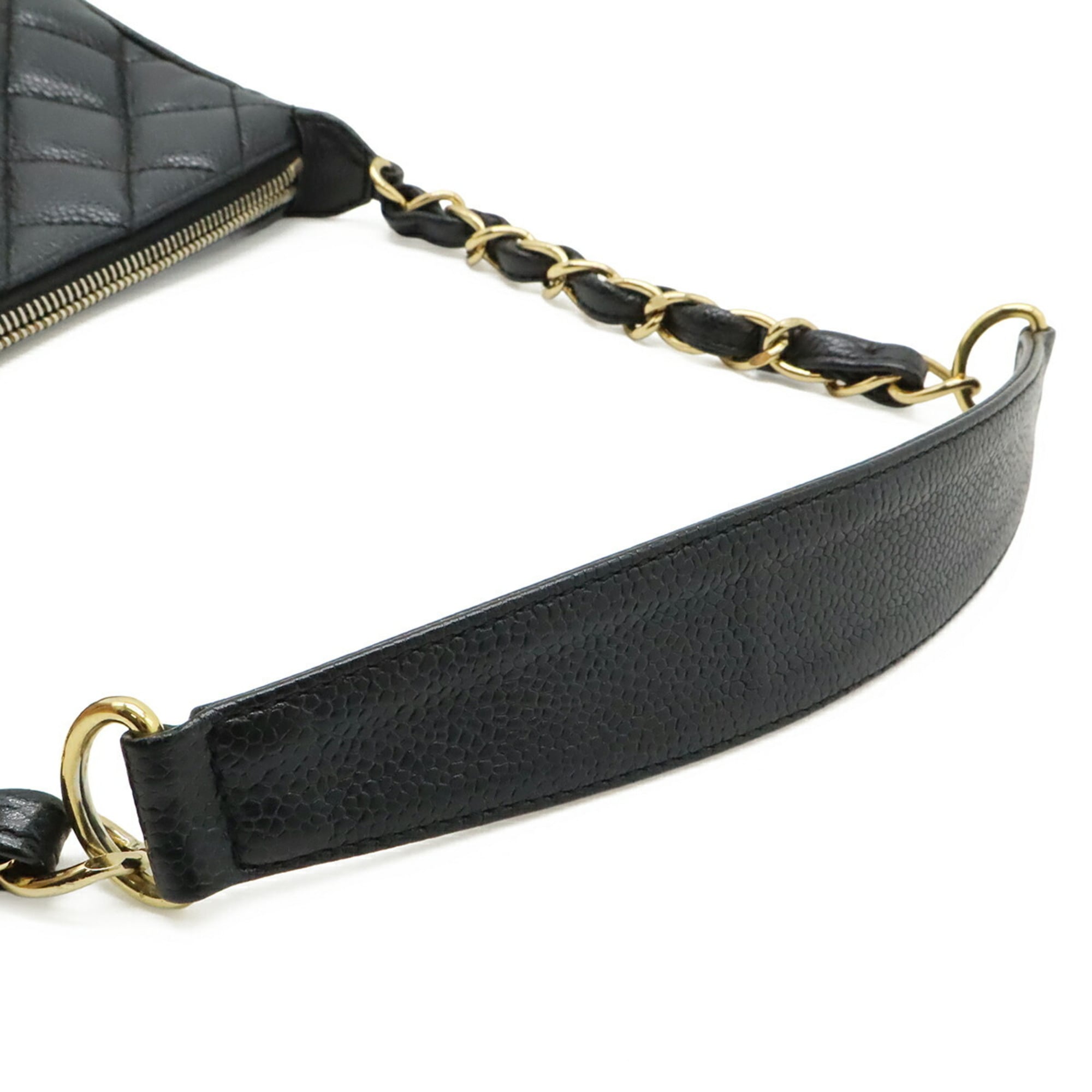 Chanel Matelasse Black Grained Calfskin Shoulder Bag (Pre-Owned)