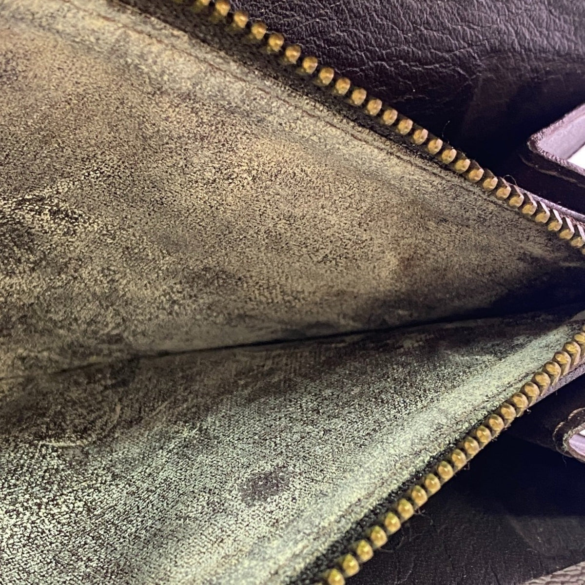Louis Vuitton Brown Leather Long Wallet (Bi-Fold) (Pre-Owned)