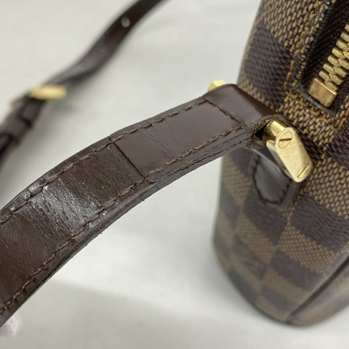 Louis Vuitton Ebene Shoulder Bag (Pre-Owned)