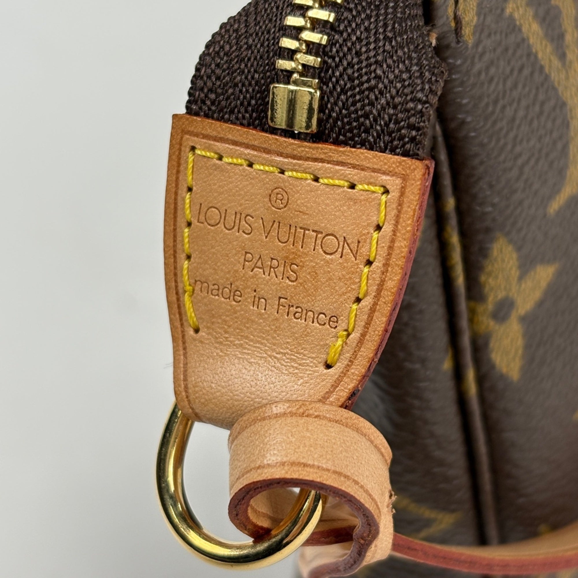 Louis Vuitton Brown Monogram Monogram Pochette Pouch (Pre-Owned)