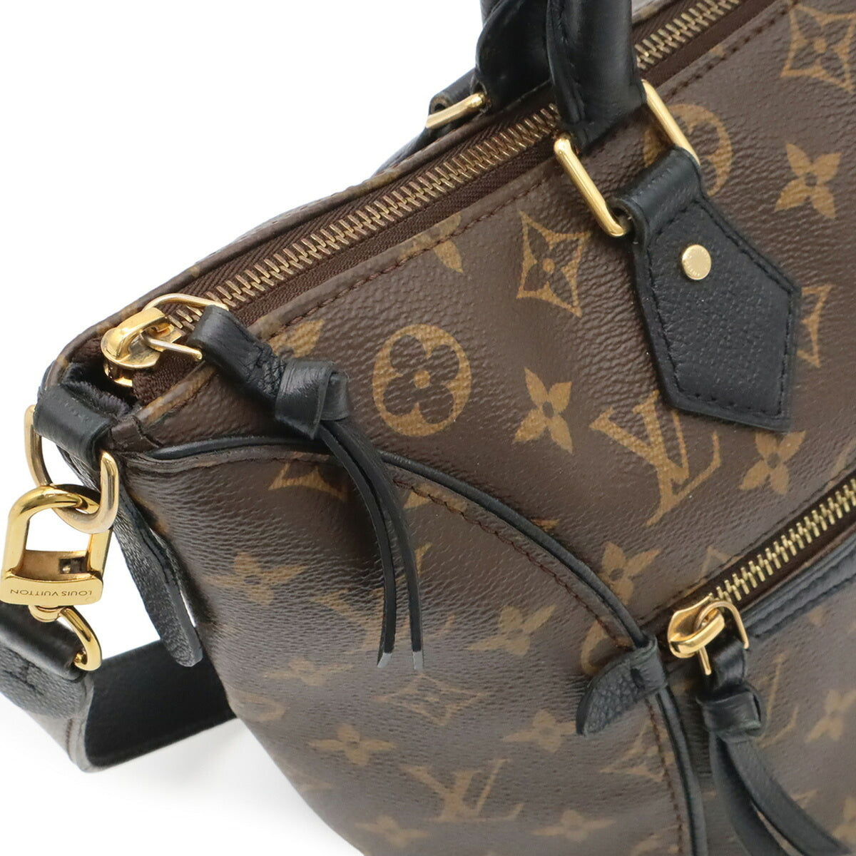Louis Vuitton Noir Monogram Canvas Handbag Shoulder Bag (Pre-Owned)