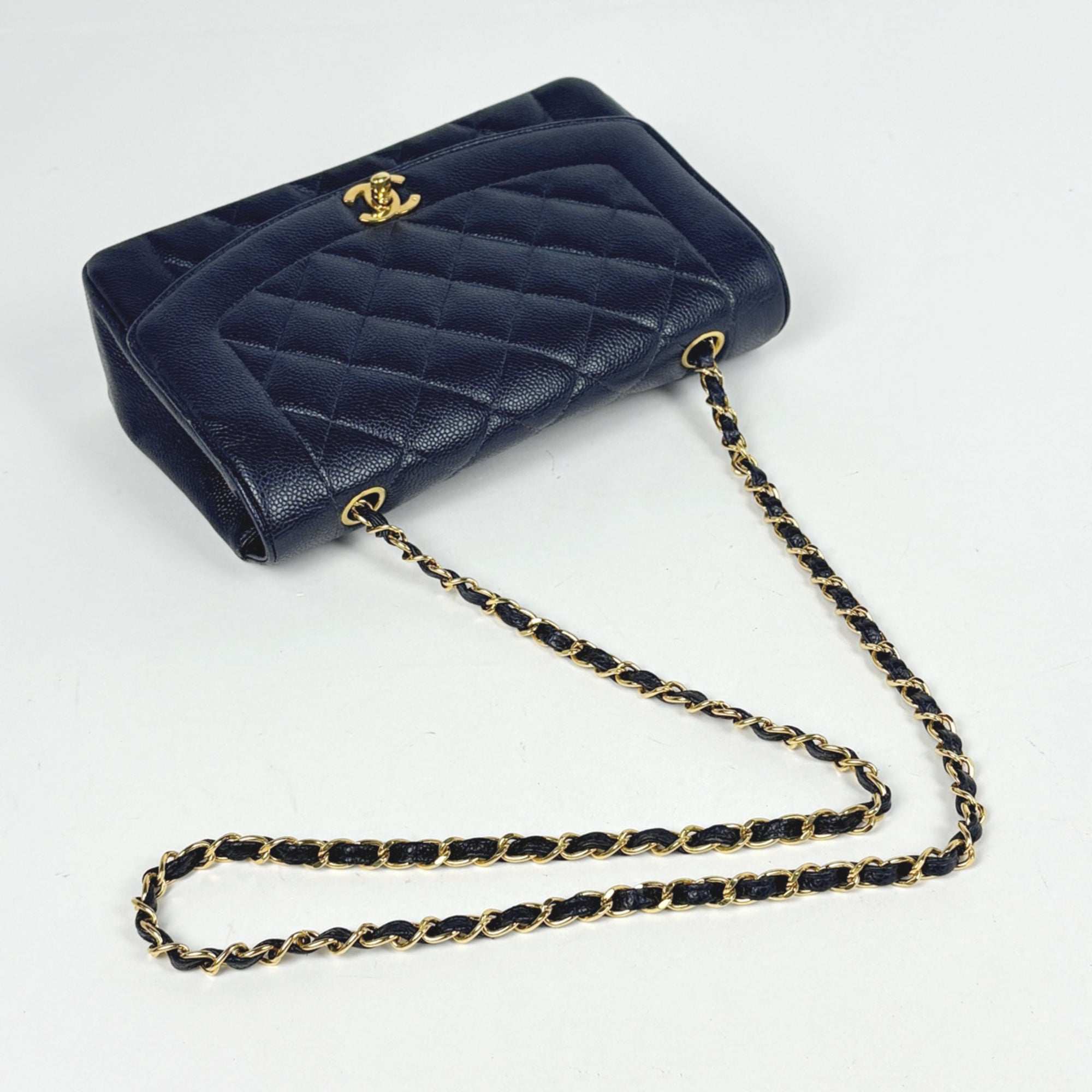 Chanel Navy Grained Calfskin Shoulder Bag (Pre-Owned)