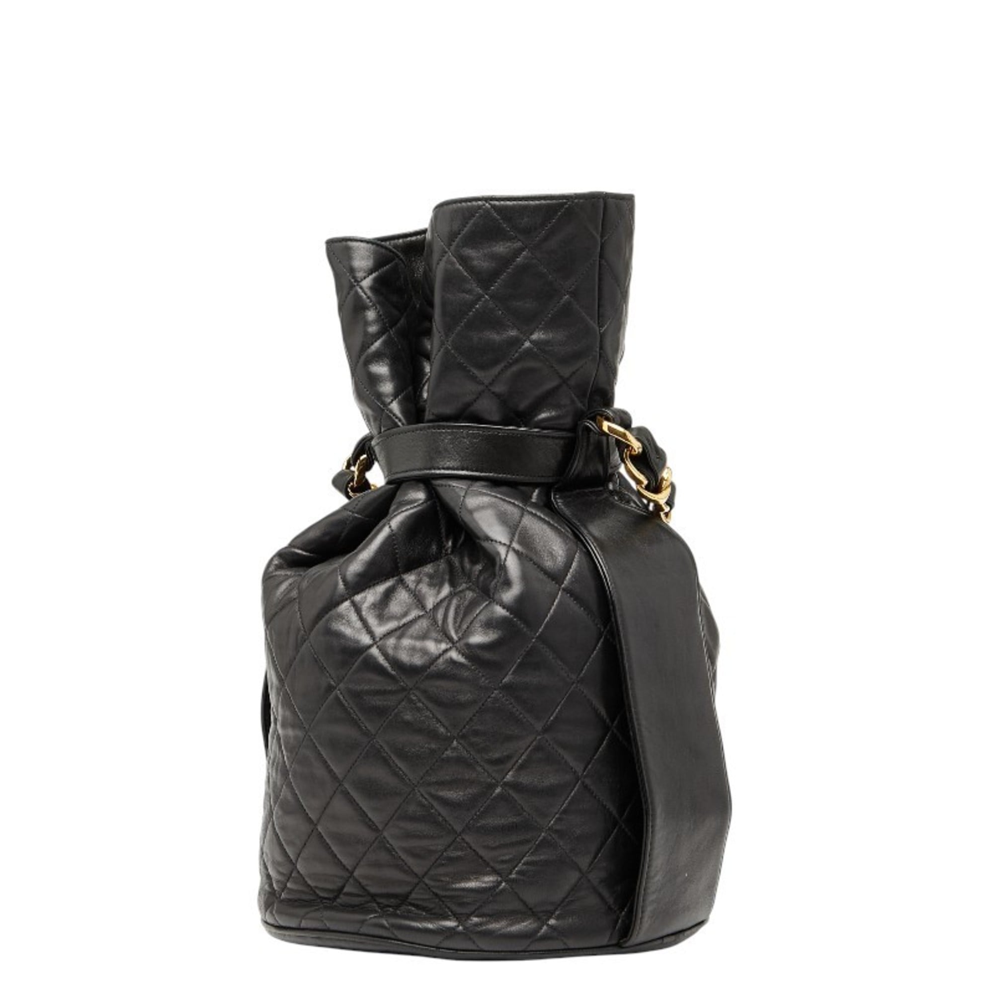 Chanel Matelasse Black Leather Shoulder Bag (Pre-Owned)