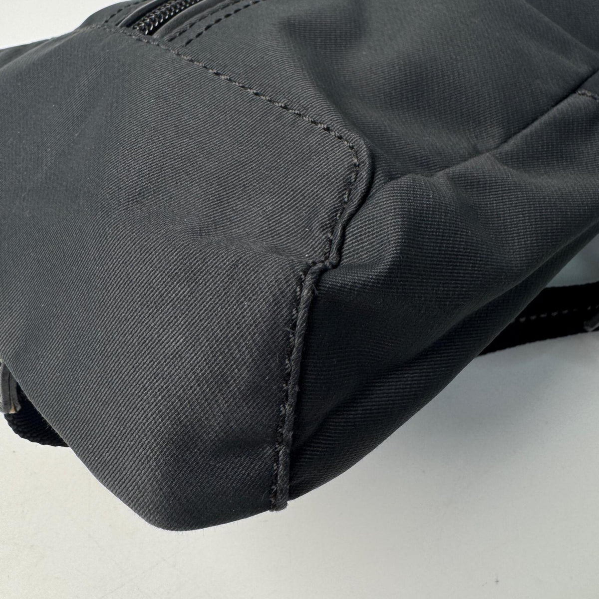 Coach Black Nylon Sling Bag (Pre-Owned)