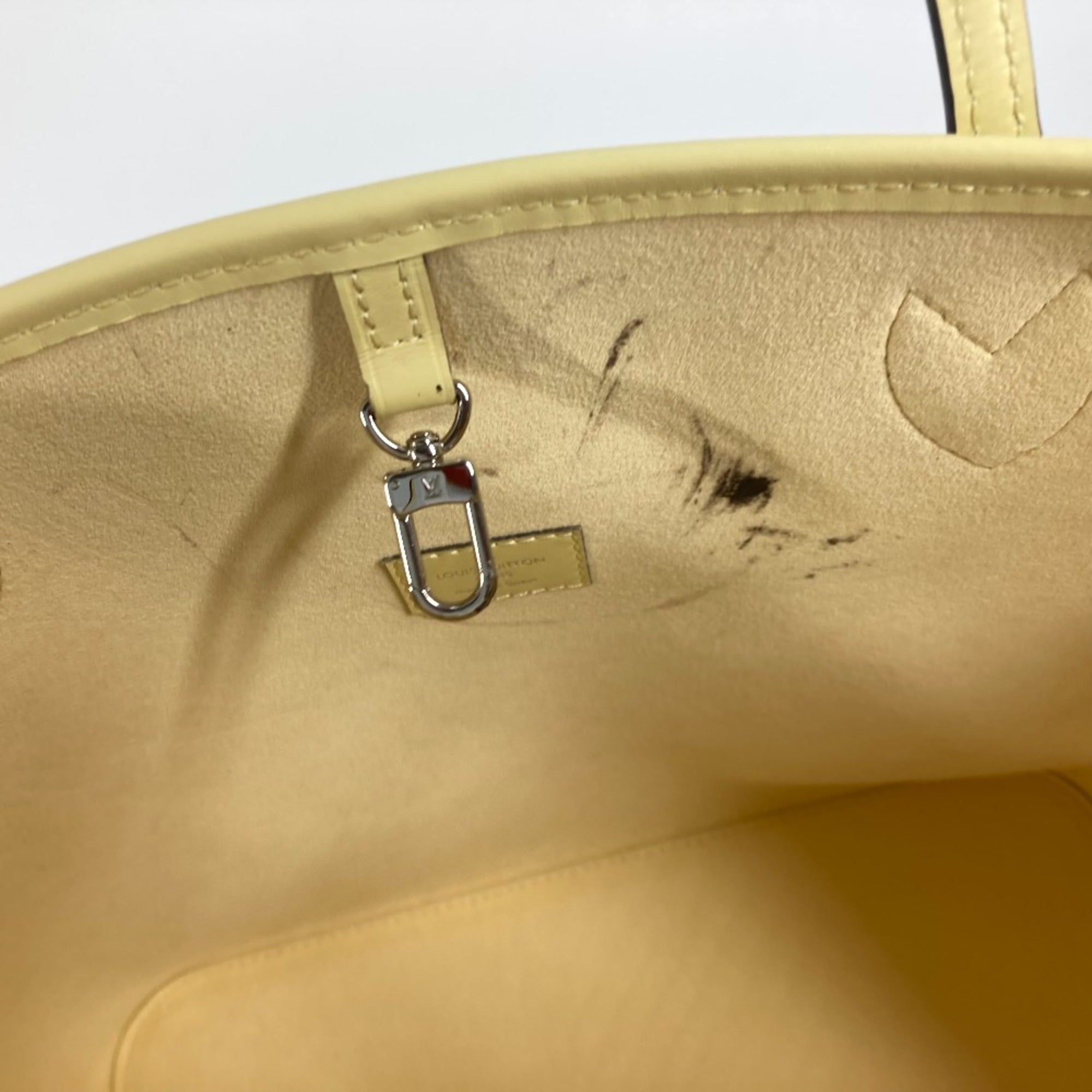 Louis Vuitton Yellow Leather Tote Bag (Pre-Owned)