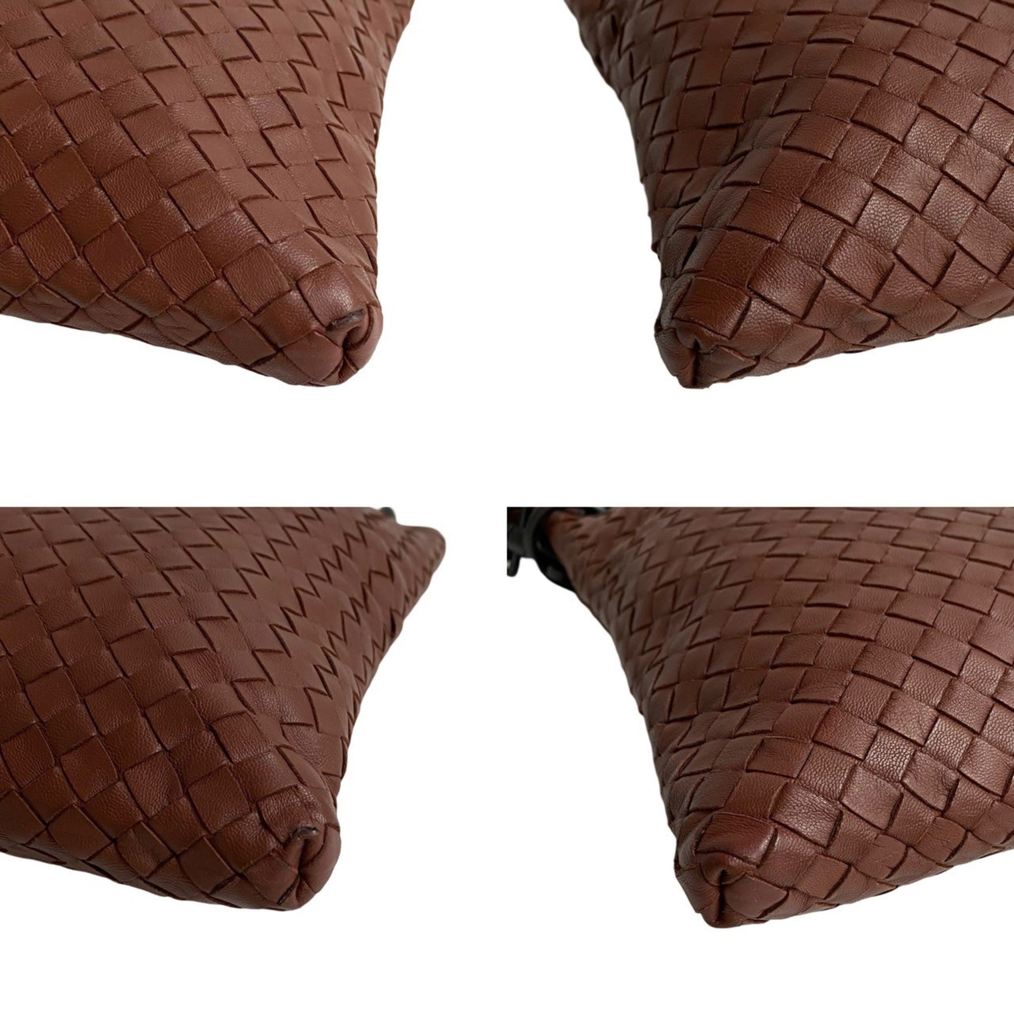 Bottega Veneta Brown Leather Pochette Shoulder Bag (Pre-Owned)