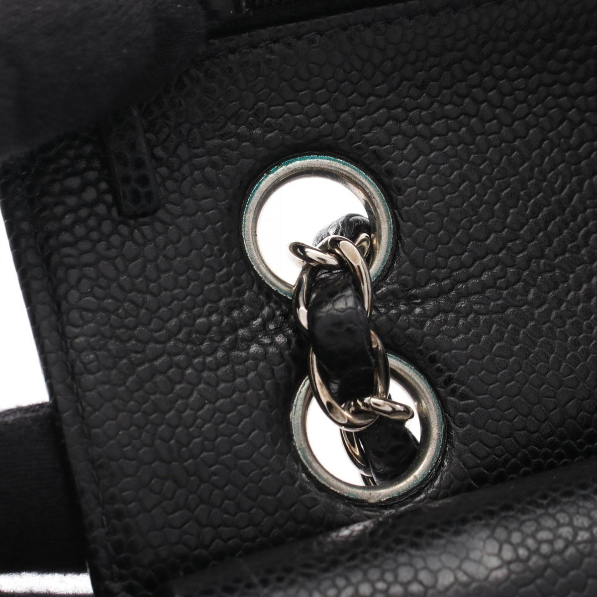 Chanel Black Grained Calfskin Handbag Shoulder Bag (Pre-Owned)