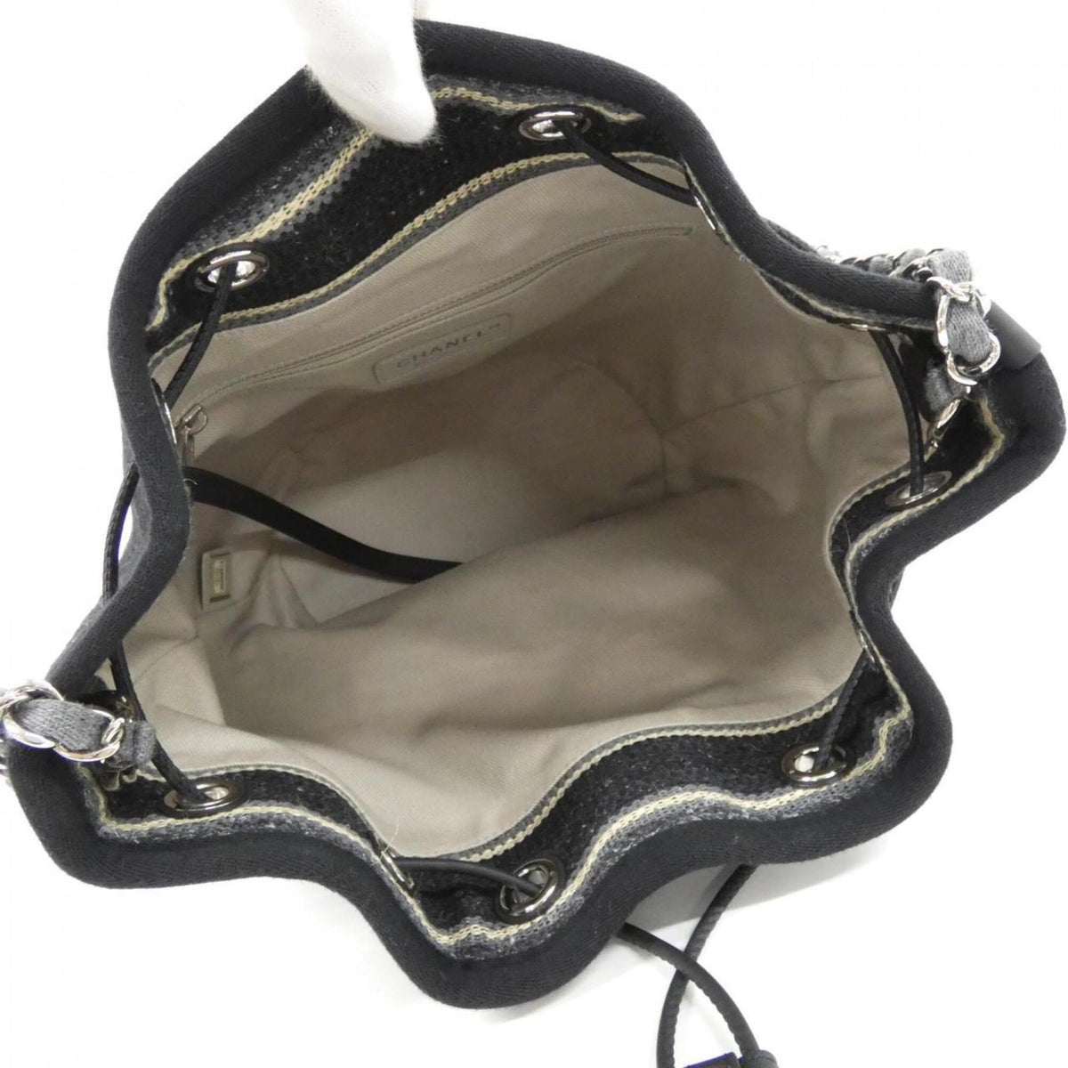 Chanel Black Canvas Leather Shoulder Bag (Pre-Owned)