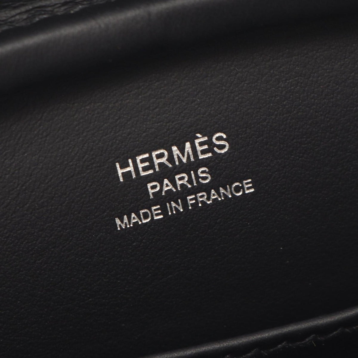 Hermes Black Leather Shoulder Bag (Pre-Owned)