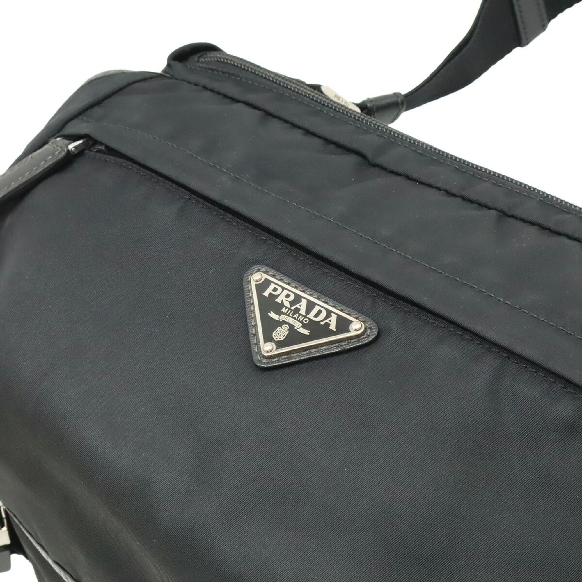 Prada Black Nylon Leather Sling Bag (Pre-Owned)