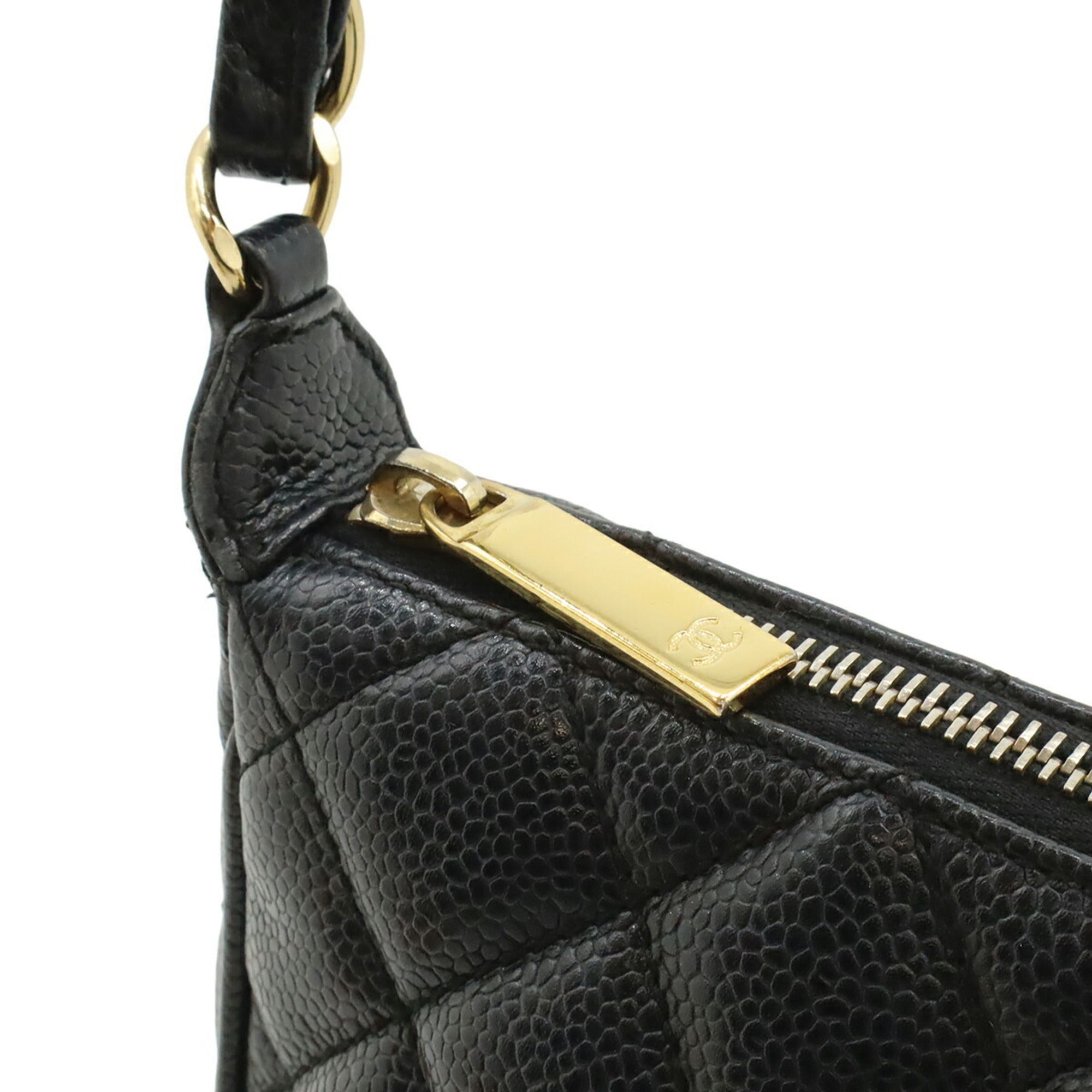 Chanel Matelasse Black Grained Calfskin Shoulder Bag (Pre-Owned)