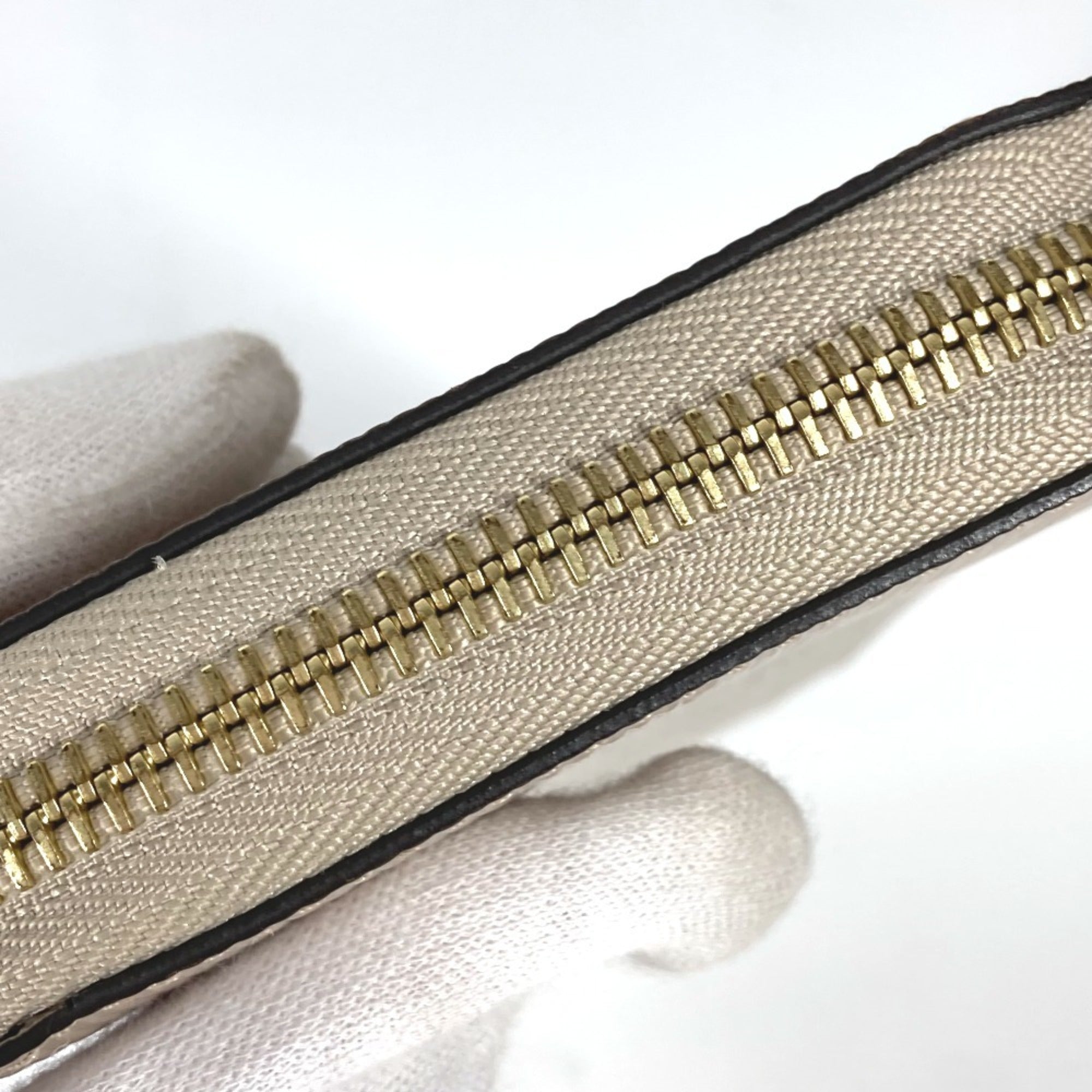 Louis Vuitton Epi Beige Epi Leather Long Wallet (Bi-Fold) (Pre-Owned)