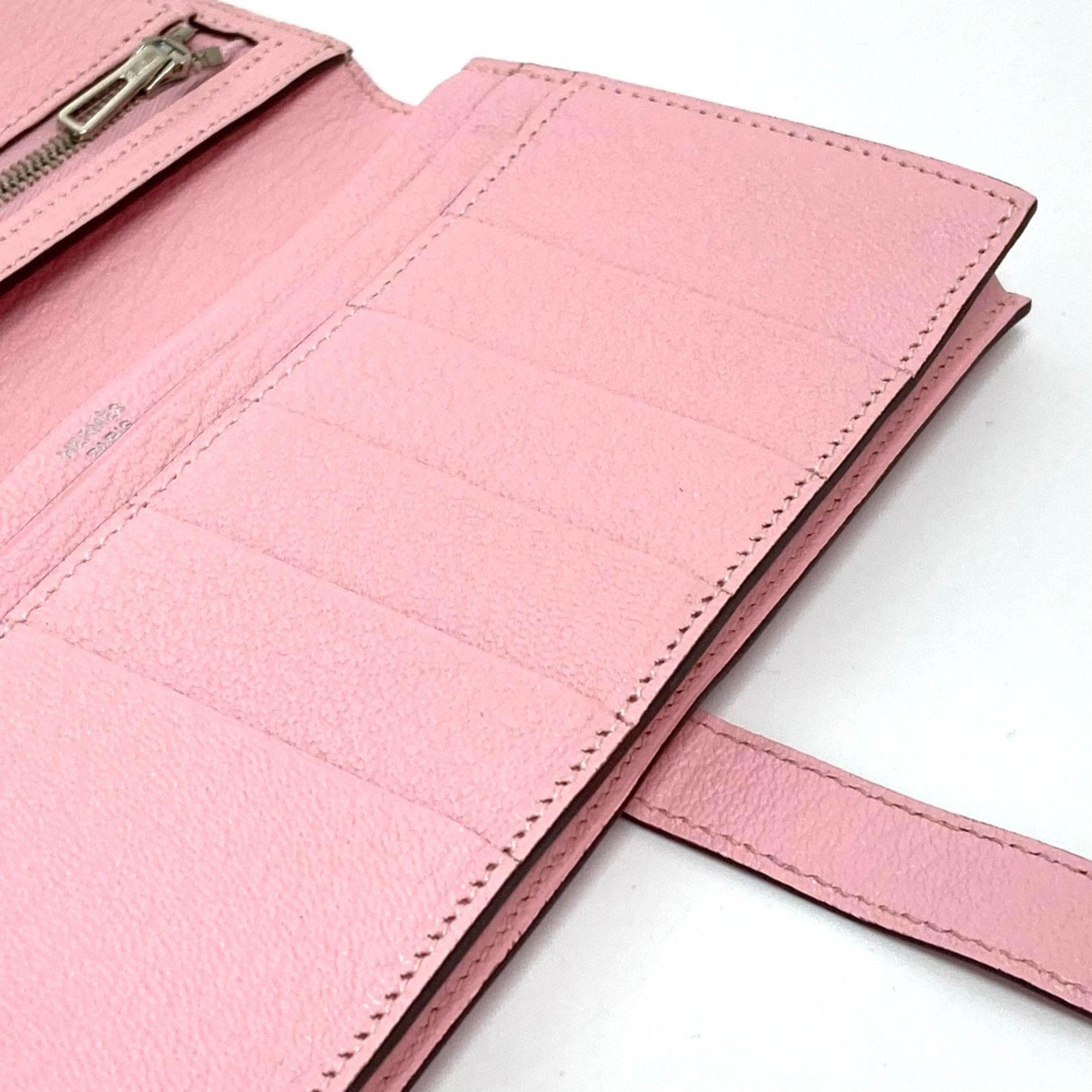 Hermes Pink Leather Long Wallet (Bi-Fold) (Pre-Owned)
