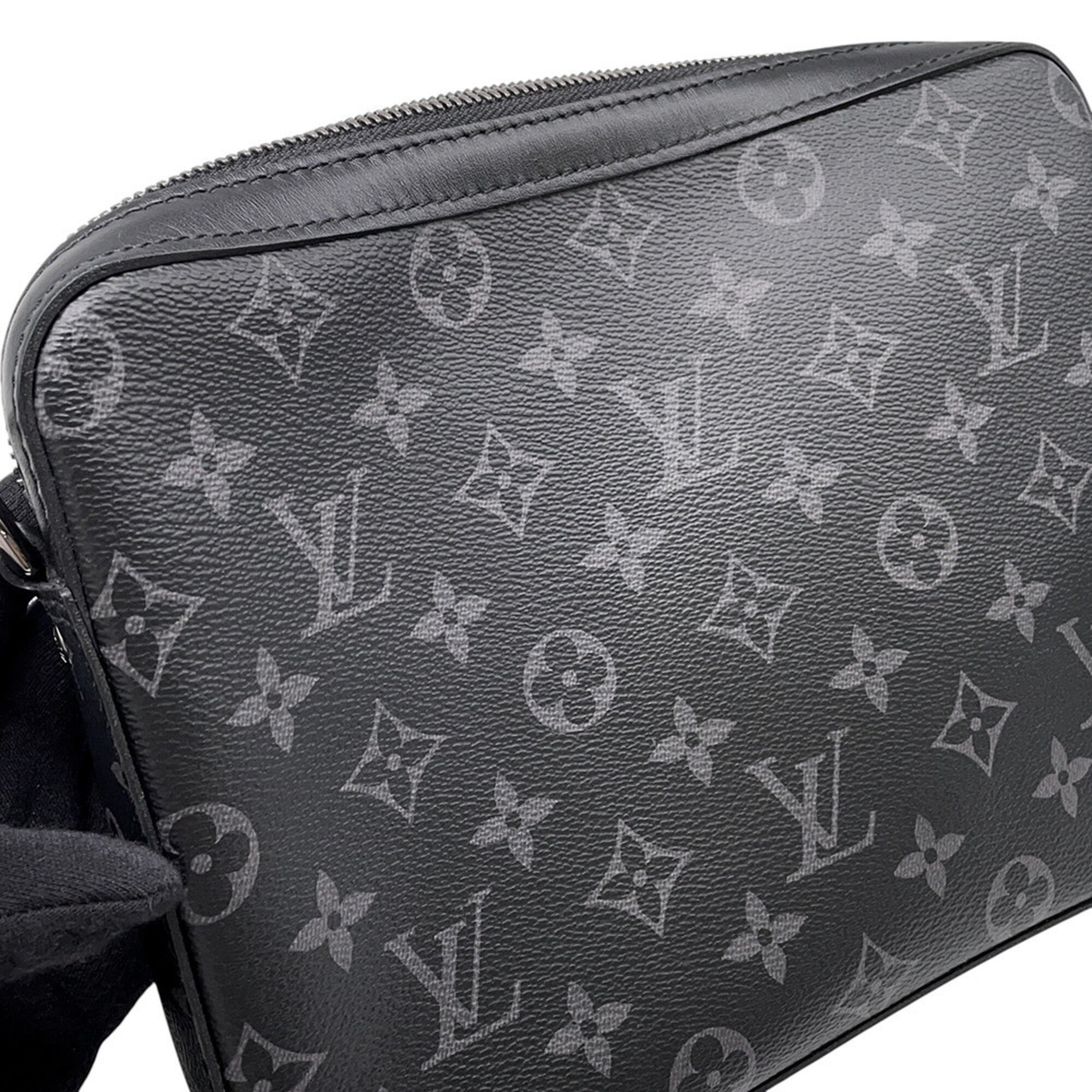 Louis Vuitton Monogram Eclipse Black Noir Monogram Eclipse Handbag Shoulder Bag (Pre-Owned)