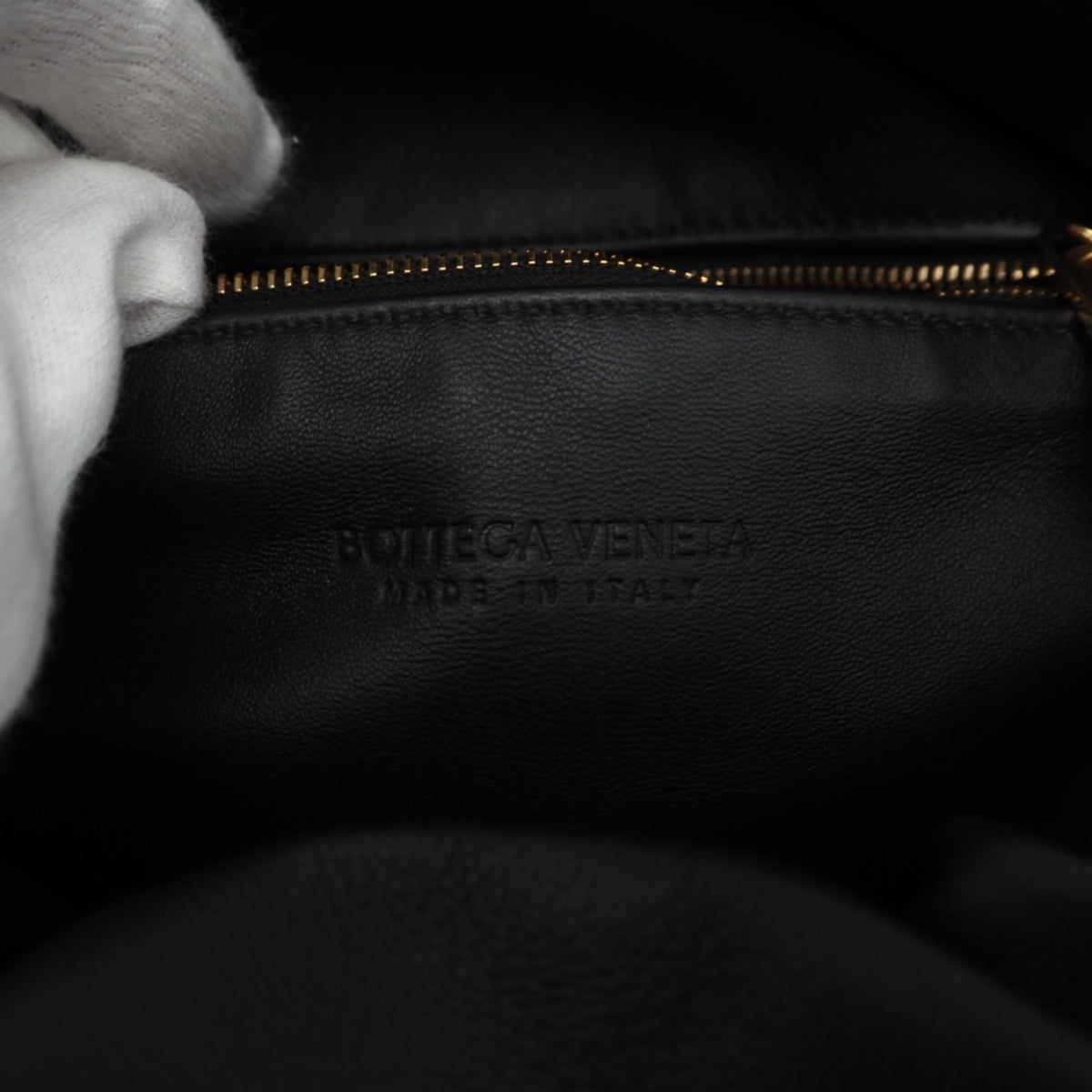 Bottega Veneta Black Nylon Handbag (Pre-Owned)