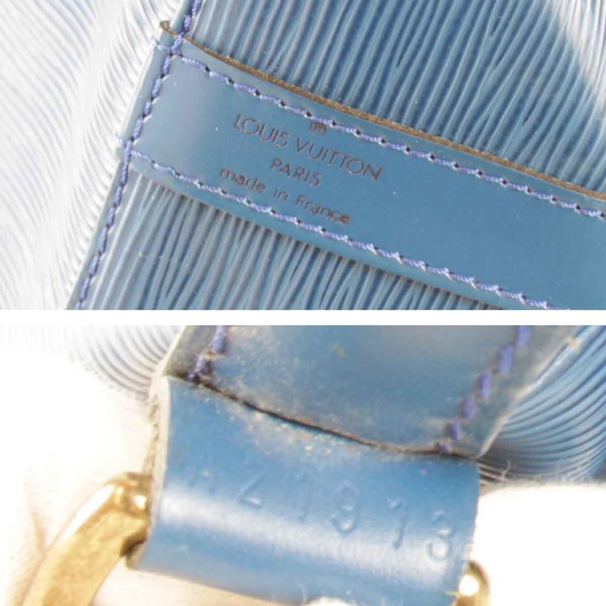 Louis Vuitton Blue Epi Leather Shoulder Bag (Pre-Owned)
