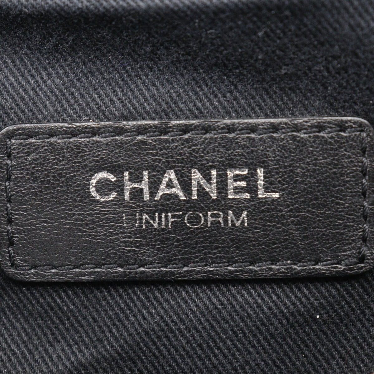 Chanel Black Leather Fanny Pack Sling Bag (Pre-Owned)