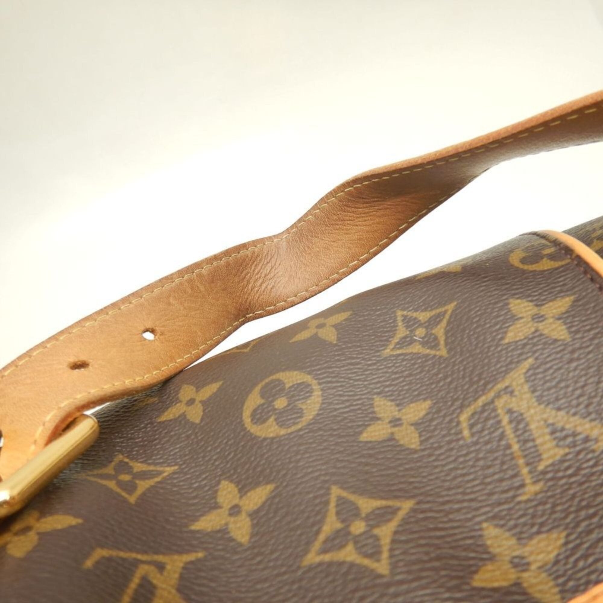 Louis Vuitton Brown Monogram Shoulder Bag (Pre-Owned)