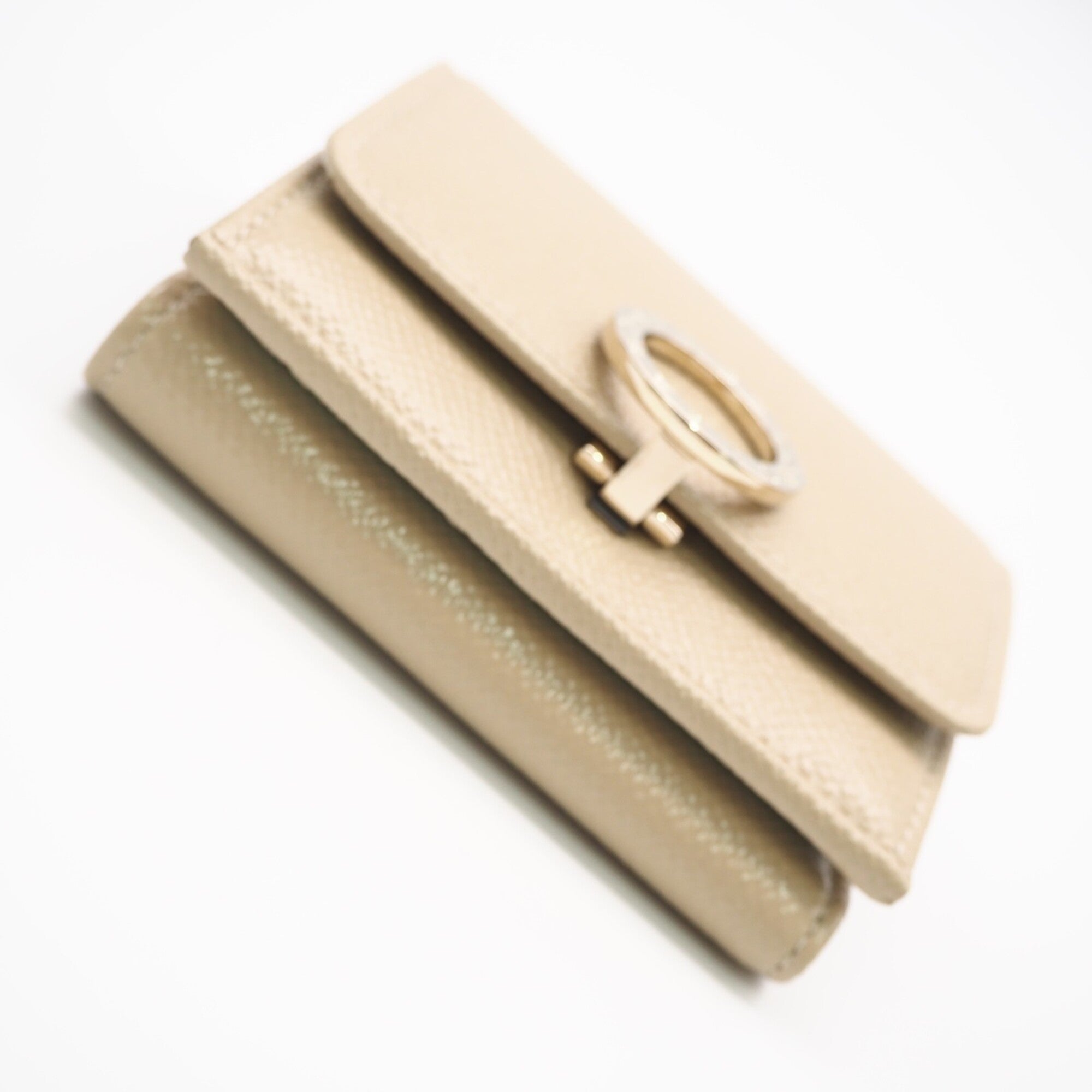 Bvlgari Bvlgari Bvlgari Beige Leather Wallet (Tri-Fold) (Pre-Owned)