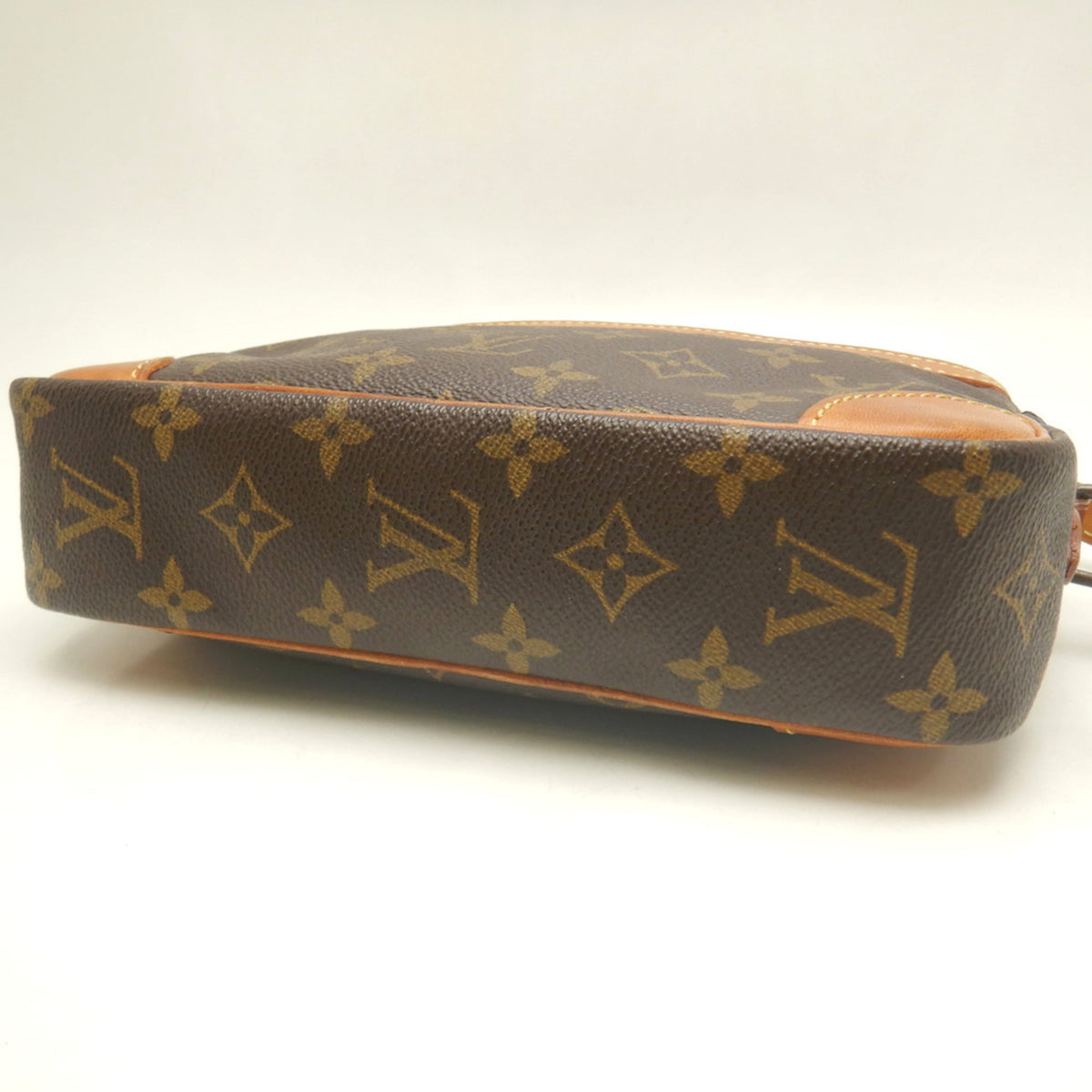 Louis Vuitton Brown Monogram Monogram Shoulder Bag (Pre-Owned)