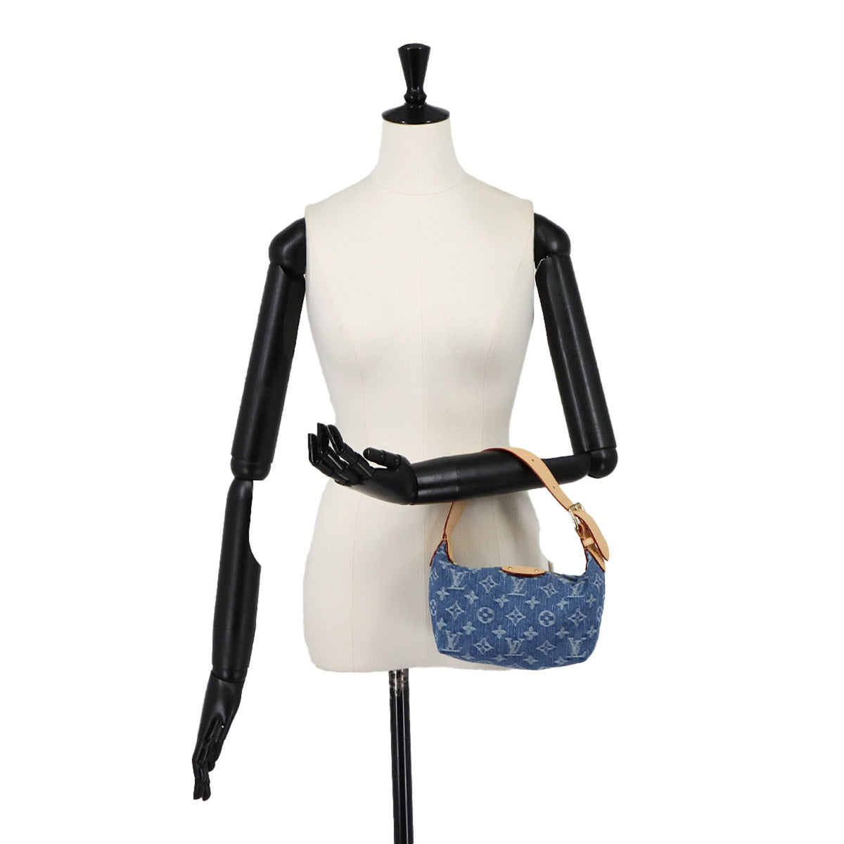 Louis Vuitton Blue Monogram Monogram Denim Handbag Pochette (Pre-Owned)